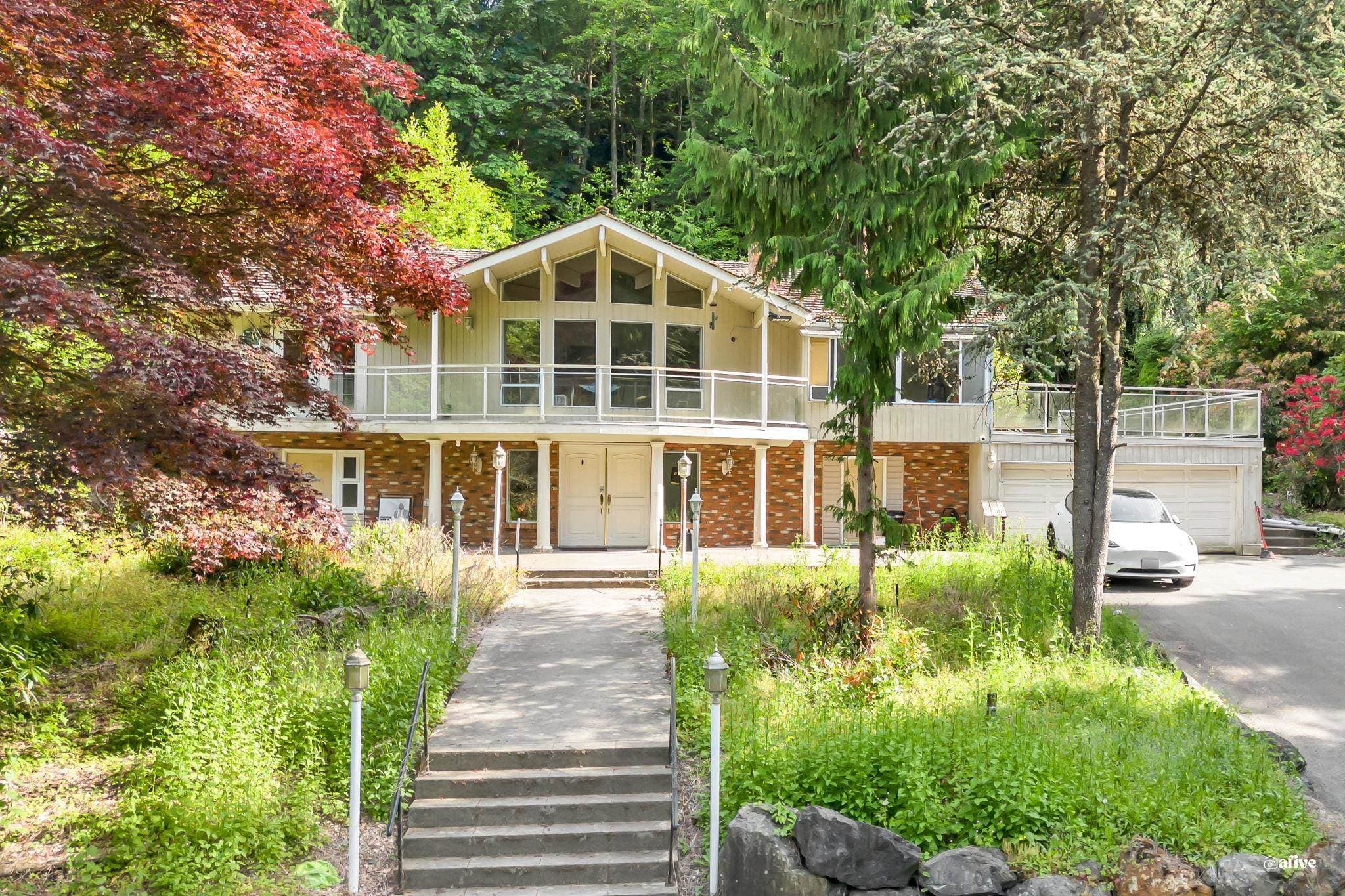 13838 Crescent Road, Surrey, V4P 1K8 — photo 2
