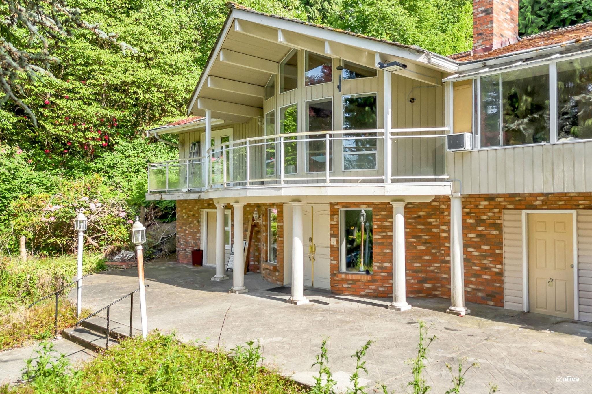 13838 Crescent Road, Surrey, V4P 1K8 — photo 5