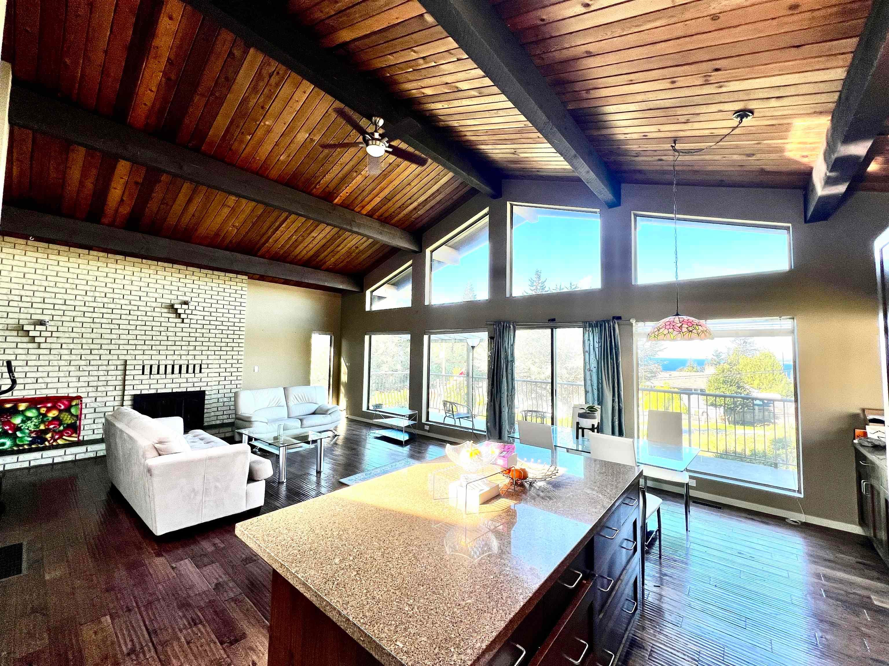 5129 Chapman Road, Sechelt, V7Z 0B7 — photo 5