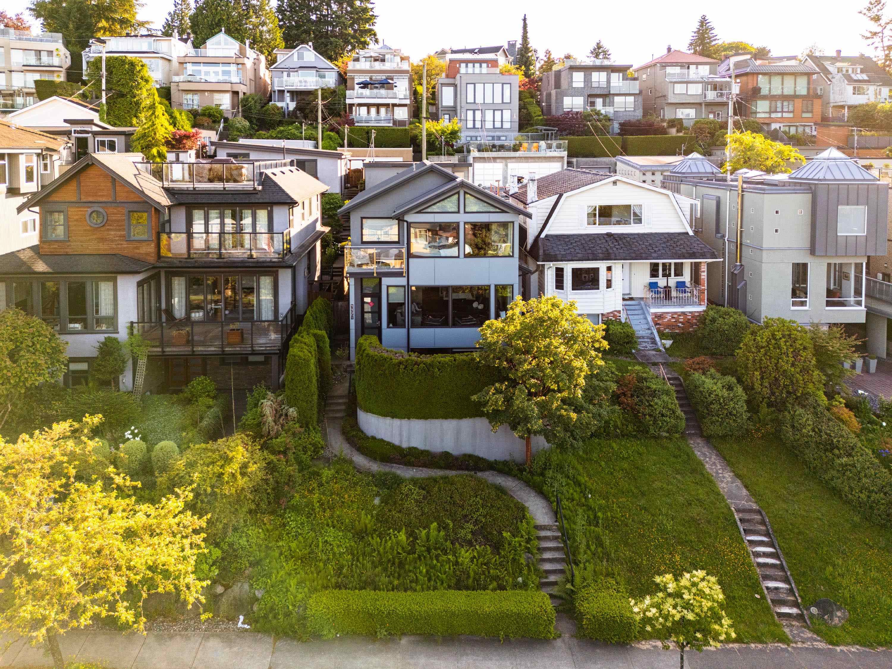 4371 Puget Drive, Vancouver
