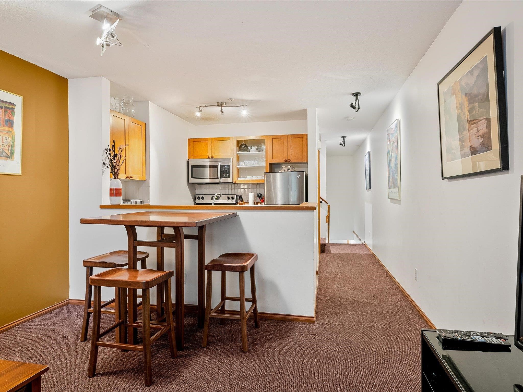 112 - 4388 Northlands Boulevard, Whistler, V0N 1B4 — photo 1