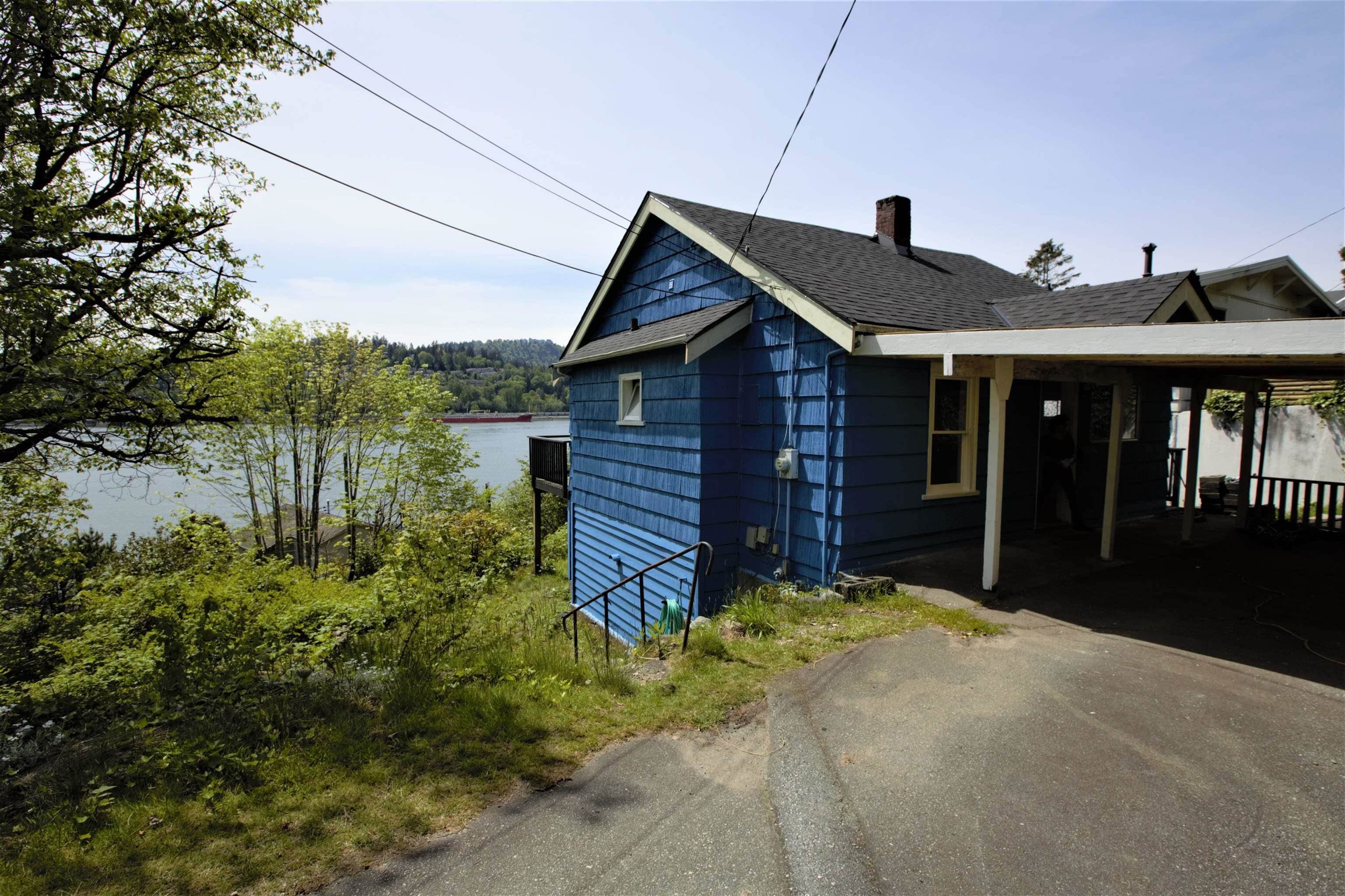 940 Ioco Road, Port Moody, V3H 2X1 — photo 2