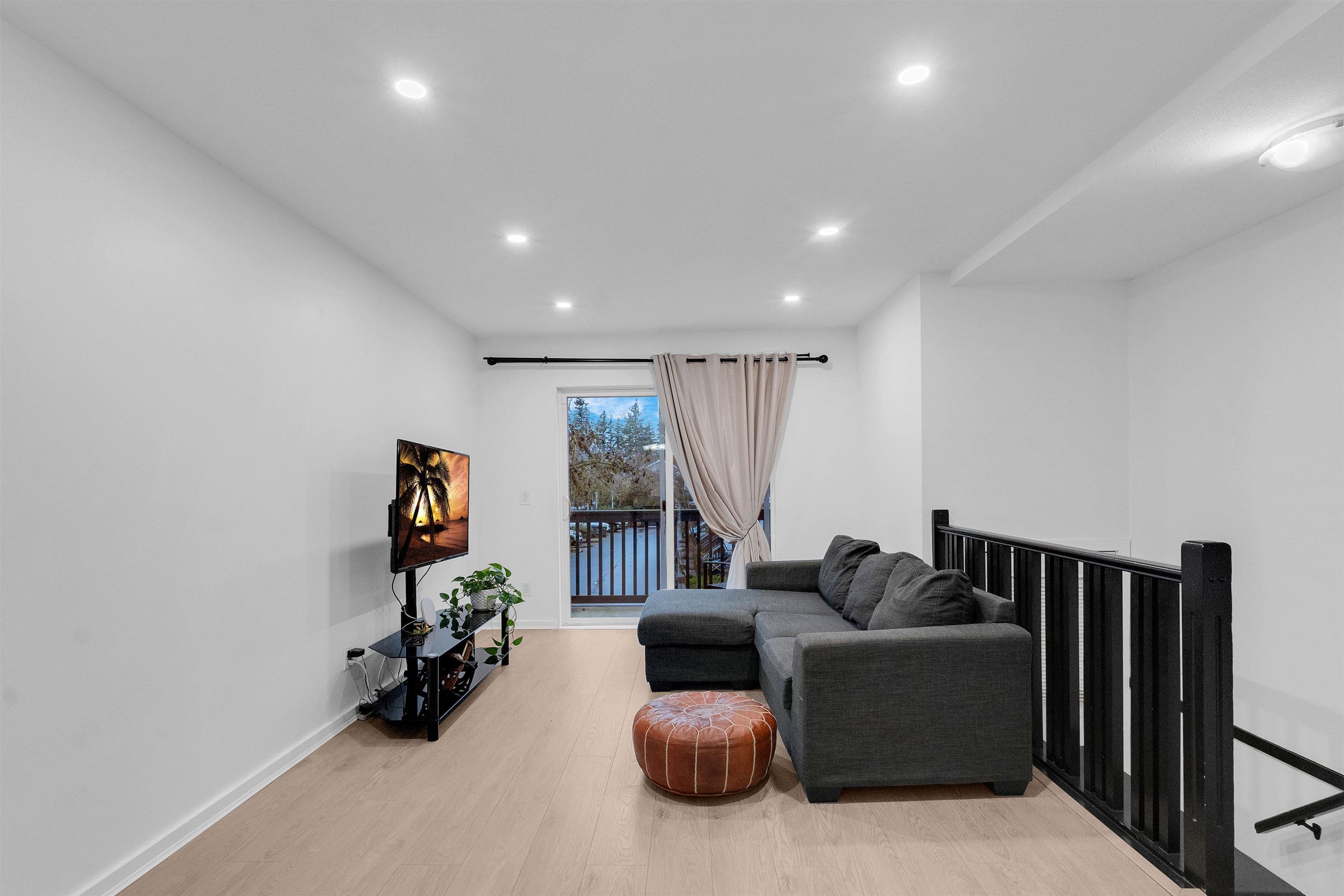 162 - 15236 36 Avenue, Surrey, V3Z 2B3 — photo 5