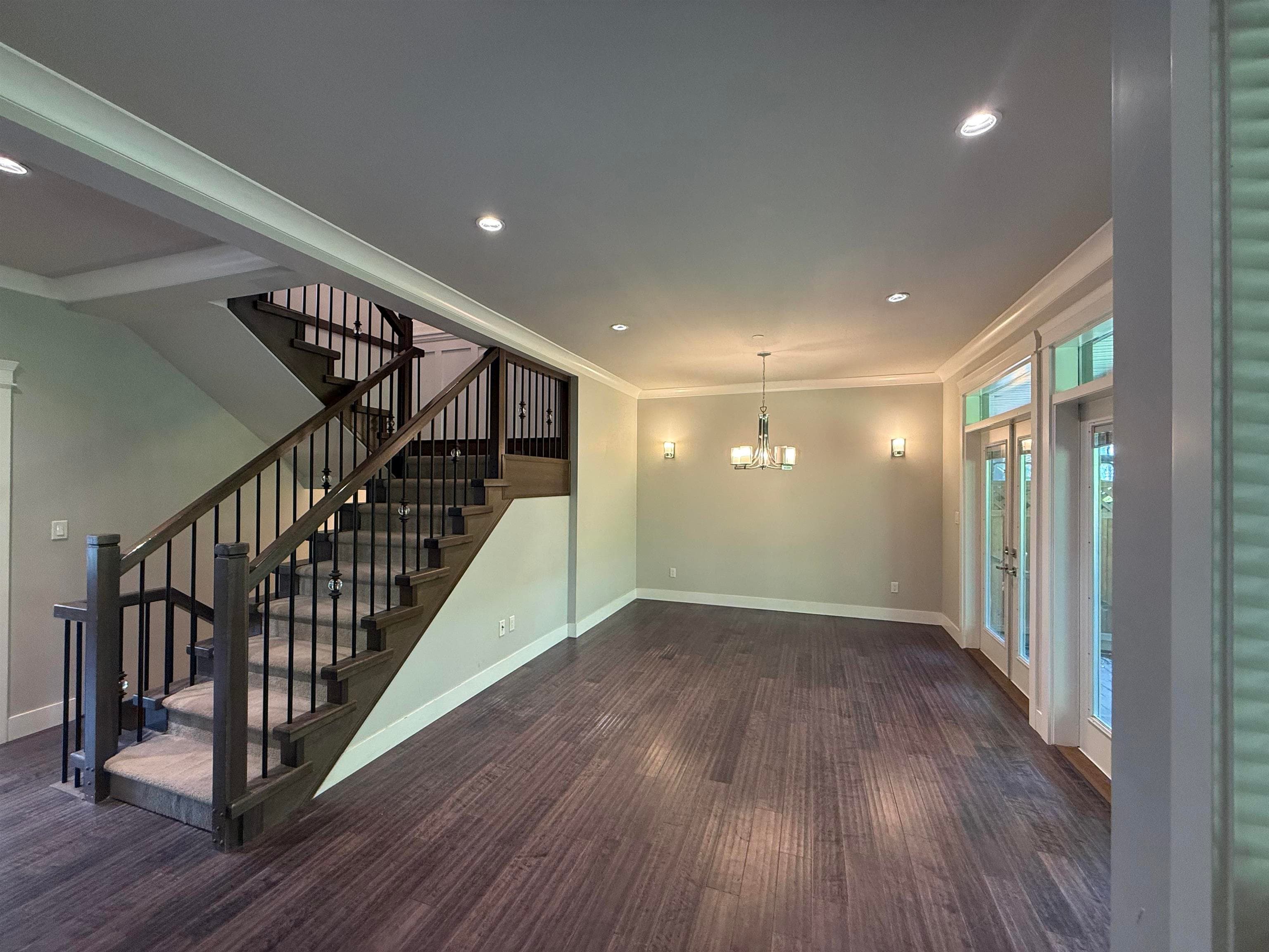 3 - 651 W 14th Street, North Vancouver, V7M 1R3 — photo 3