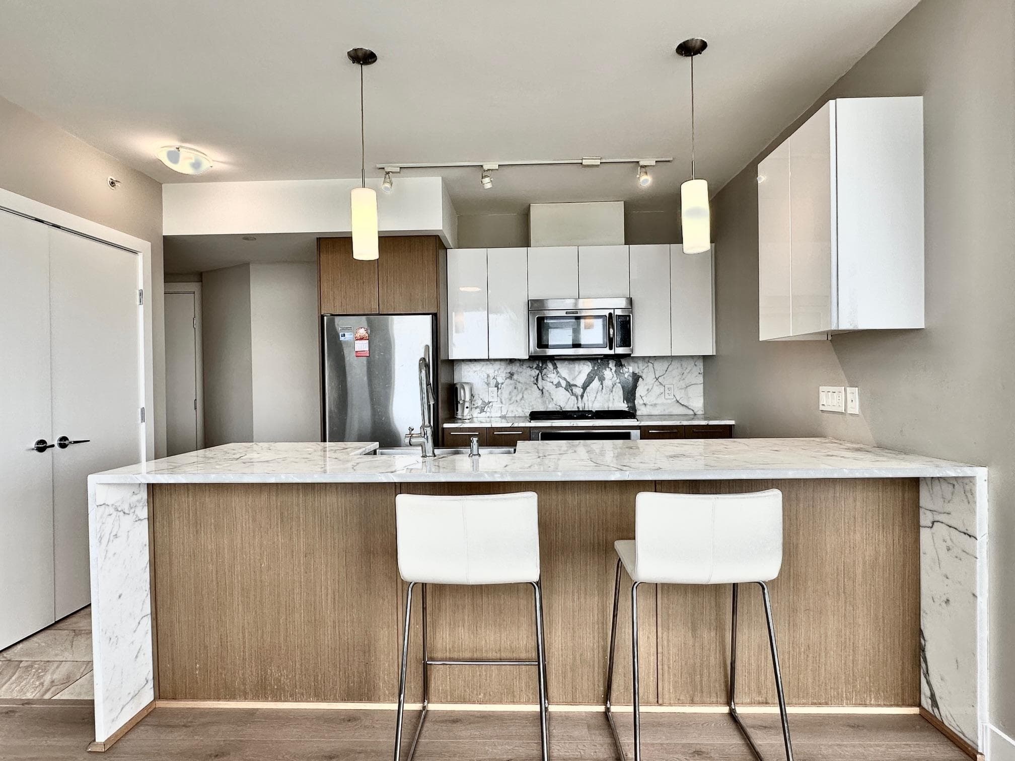 1708 - 6971 Elmbridge Way, Richmond, V7C 0A5 — photo 5