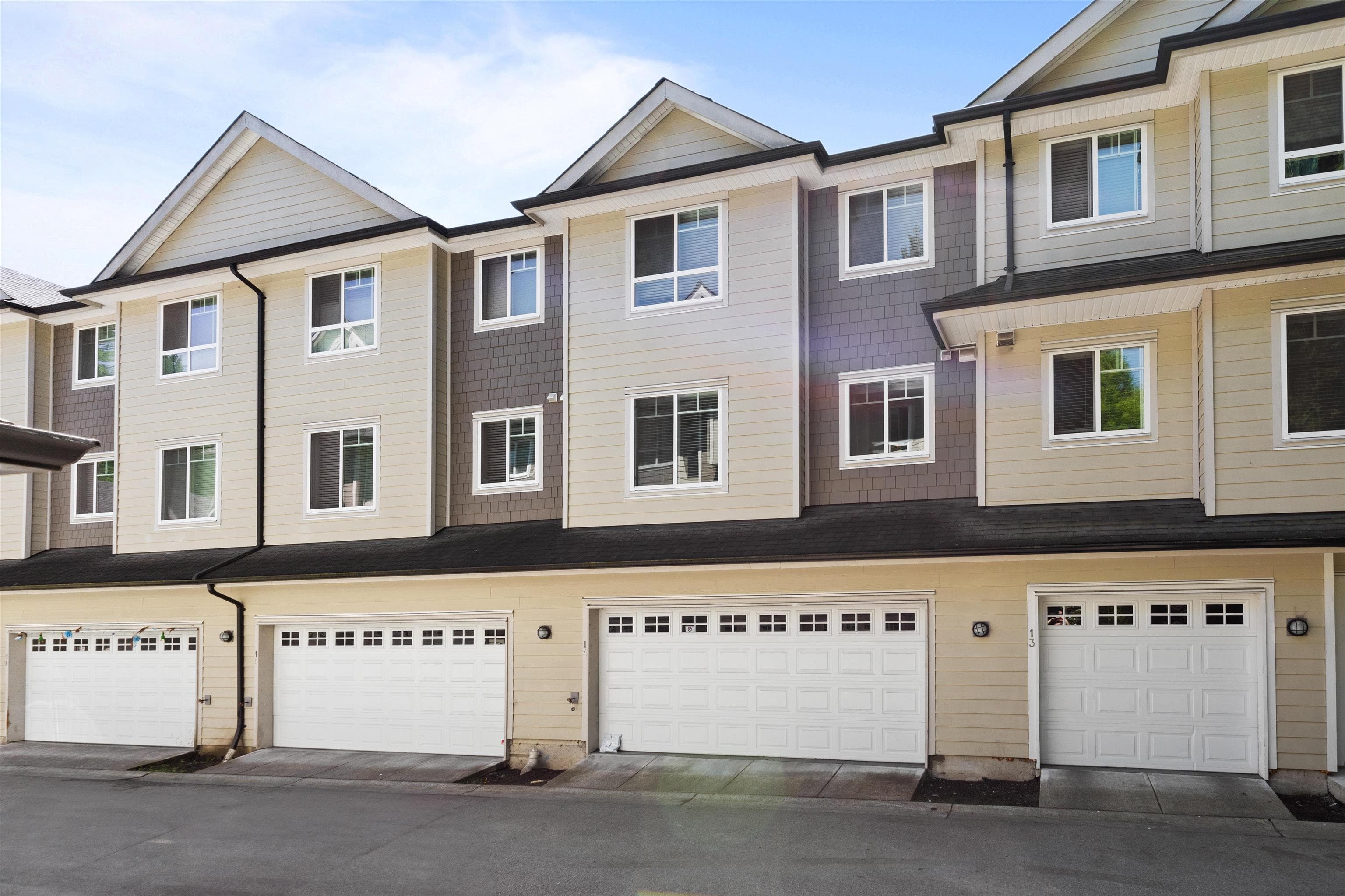 14 - 14285 64 Avenue, Surrey, V3W 1Z2 — photo 2