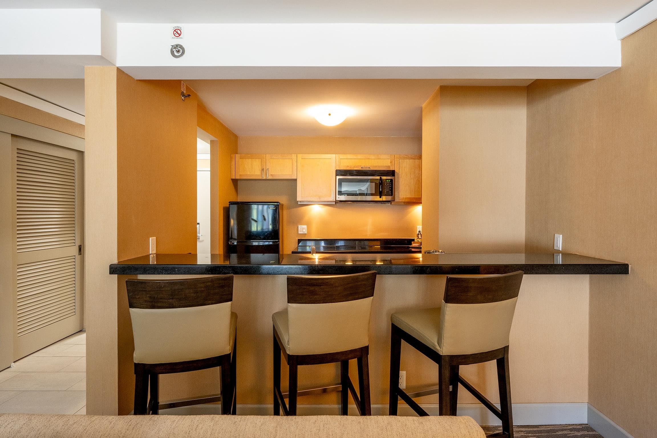 210/212 - 4050 Whistler Way, Whistler, V8E 1H9 — photo 4