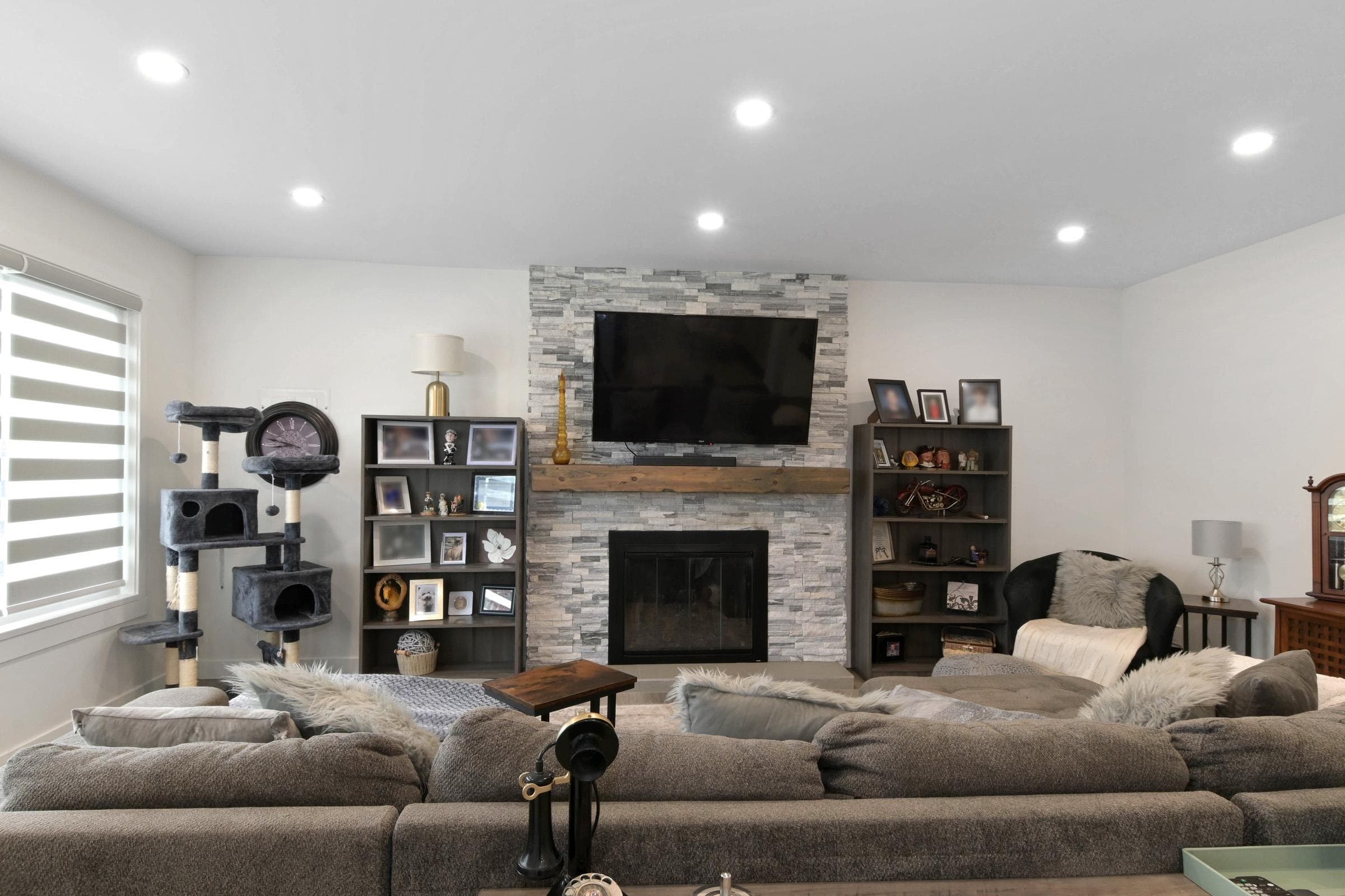 11852 85a Avenue, Delta, V4C 2V6 — photo 3