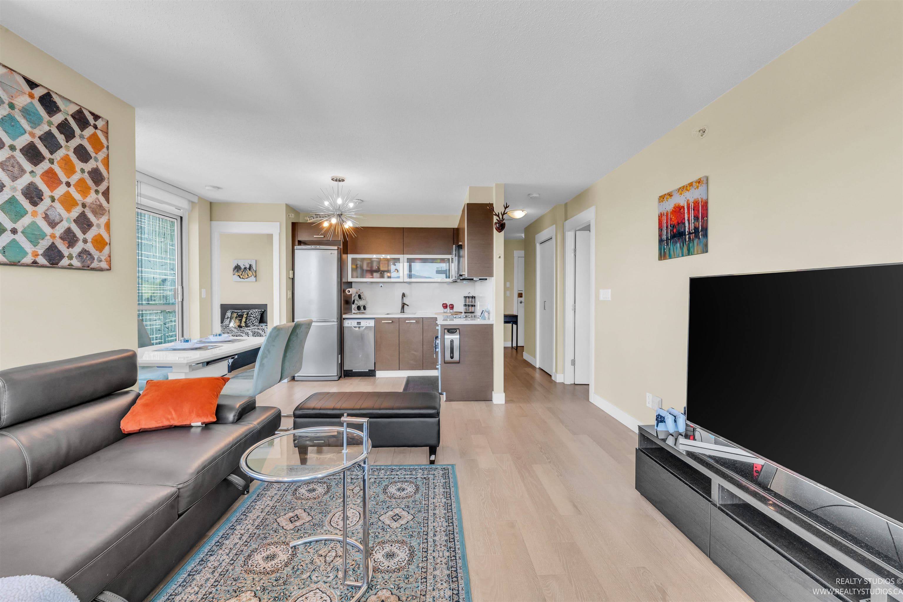 1710 - 10777 University Drive, Surrey, V3T 0E7 — photo 5