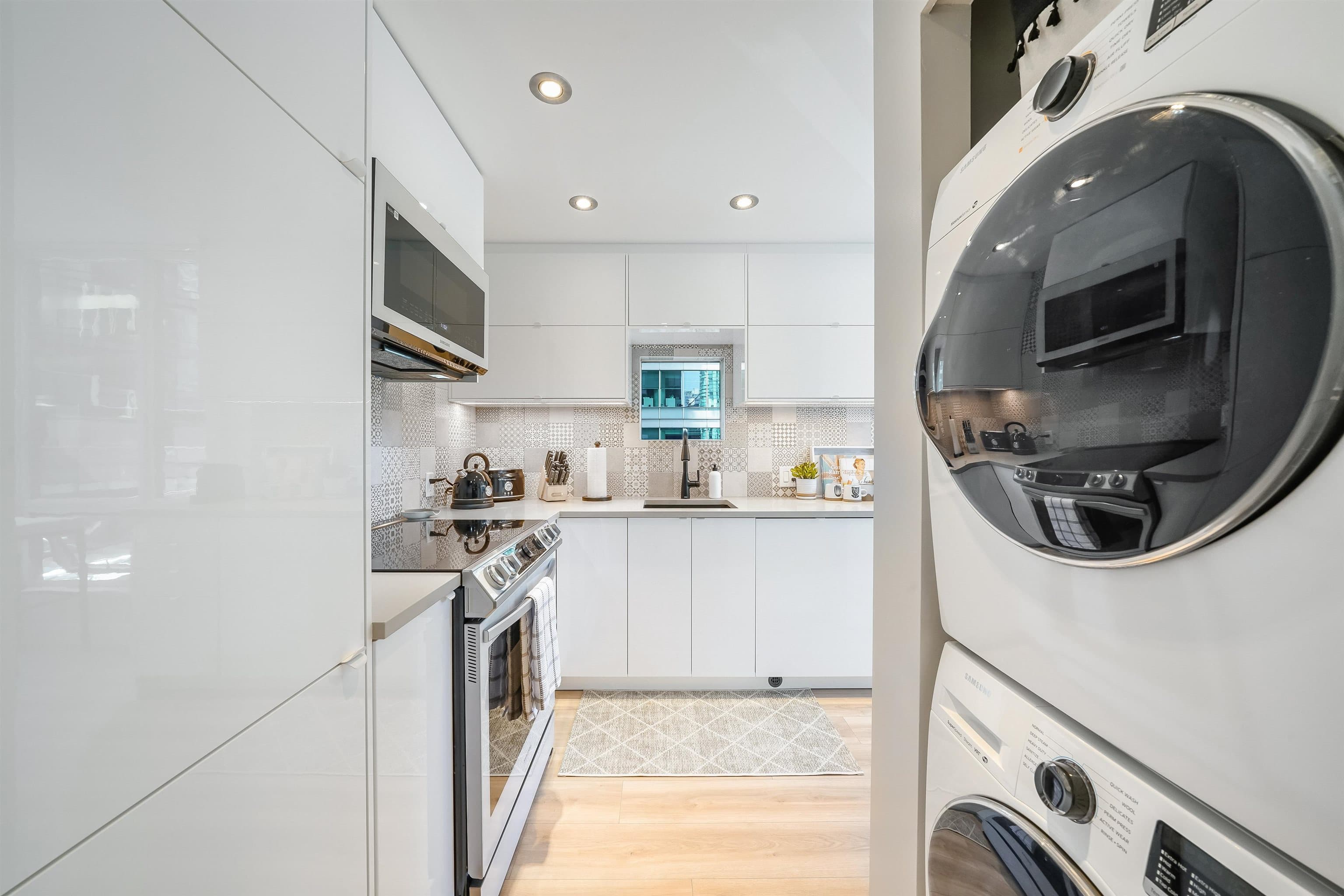 707 - 1166 Melville Street, Vancouver, V6E 4P5 — photo 5