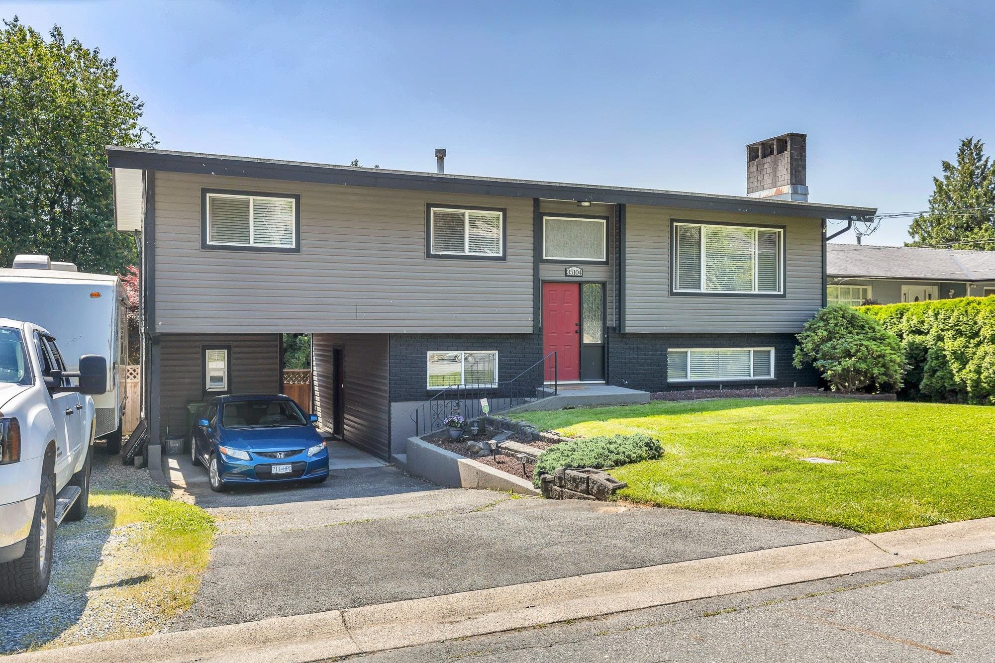 35104 Spencer Street, Abbotsford, V3G 2E3 — photo 2