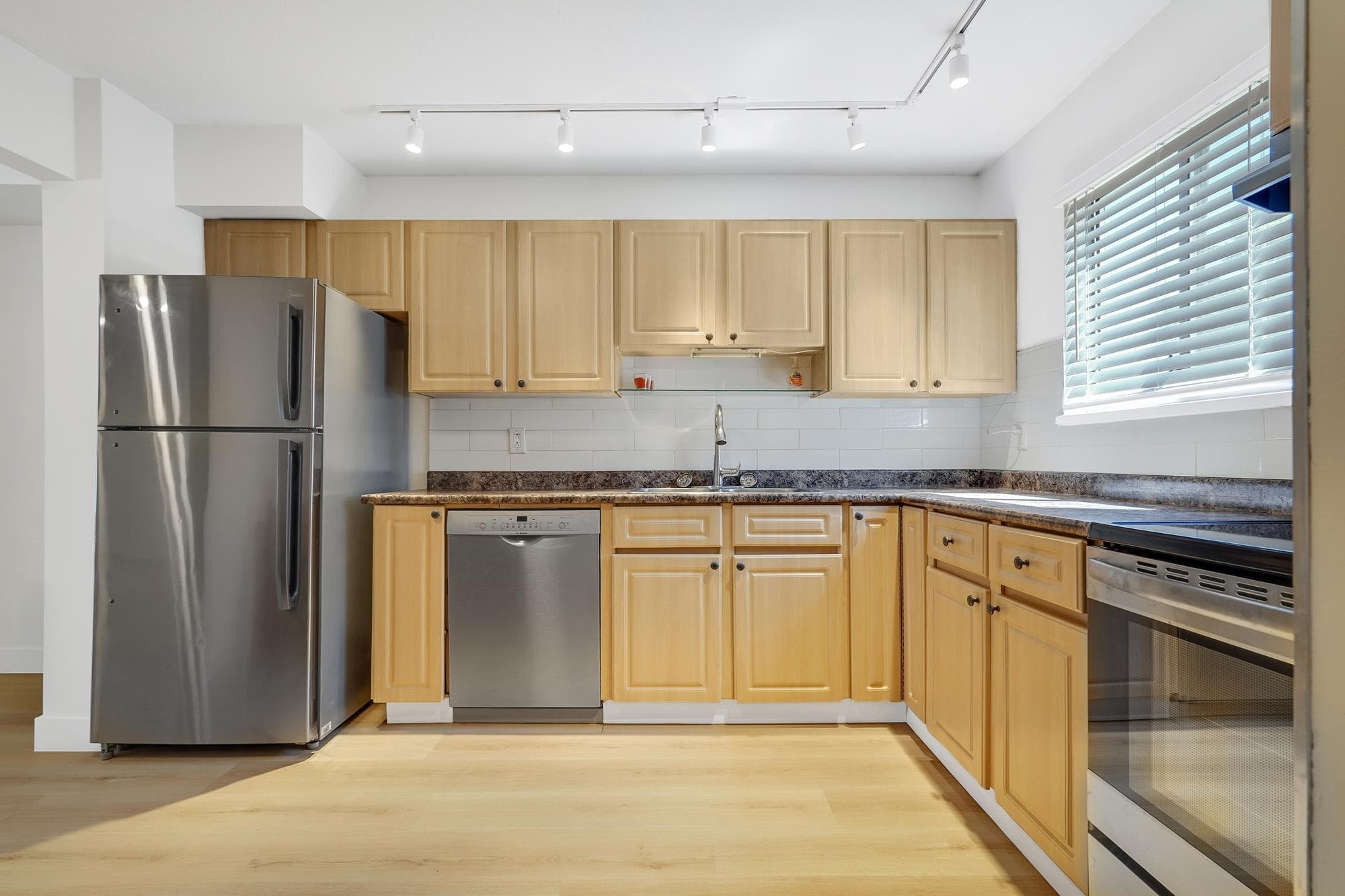 189 - 13734 67 Avenue, Surrey, V3W 6X6 — photo 3