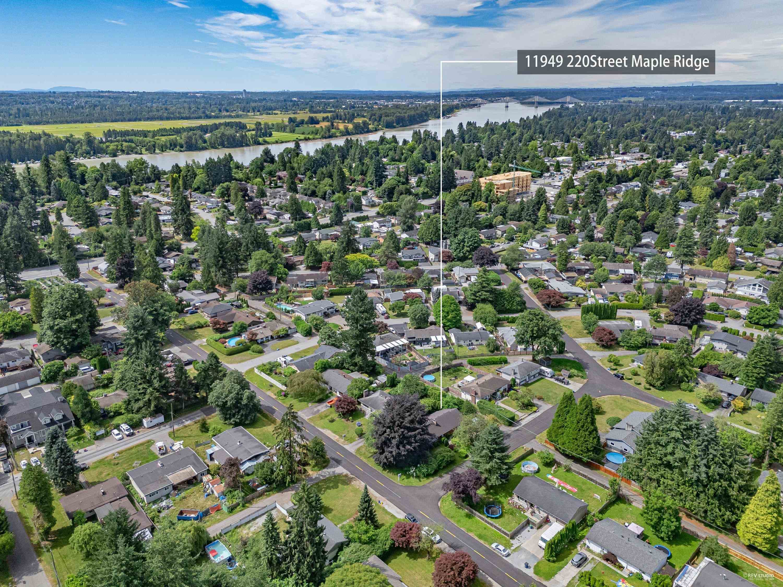 11949 220 Street, Maple Ridge, V2X 5R3 — photo 4