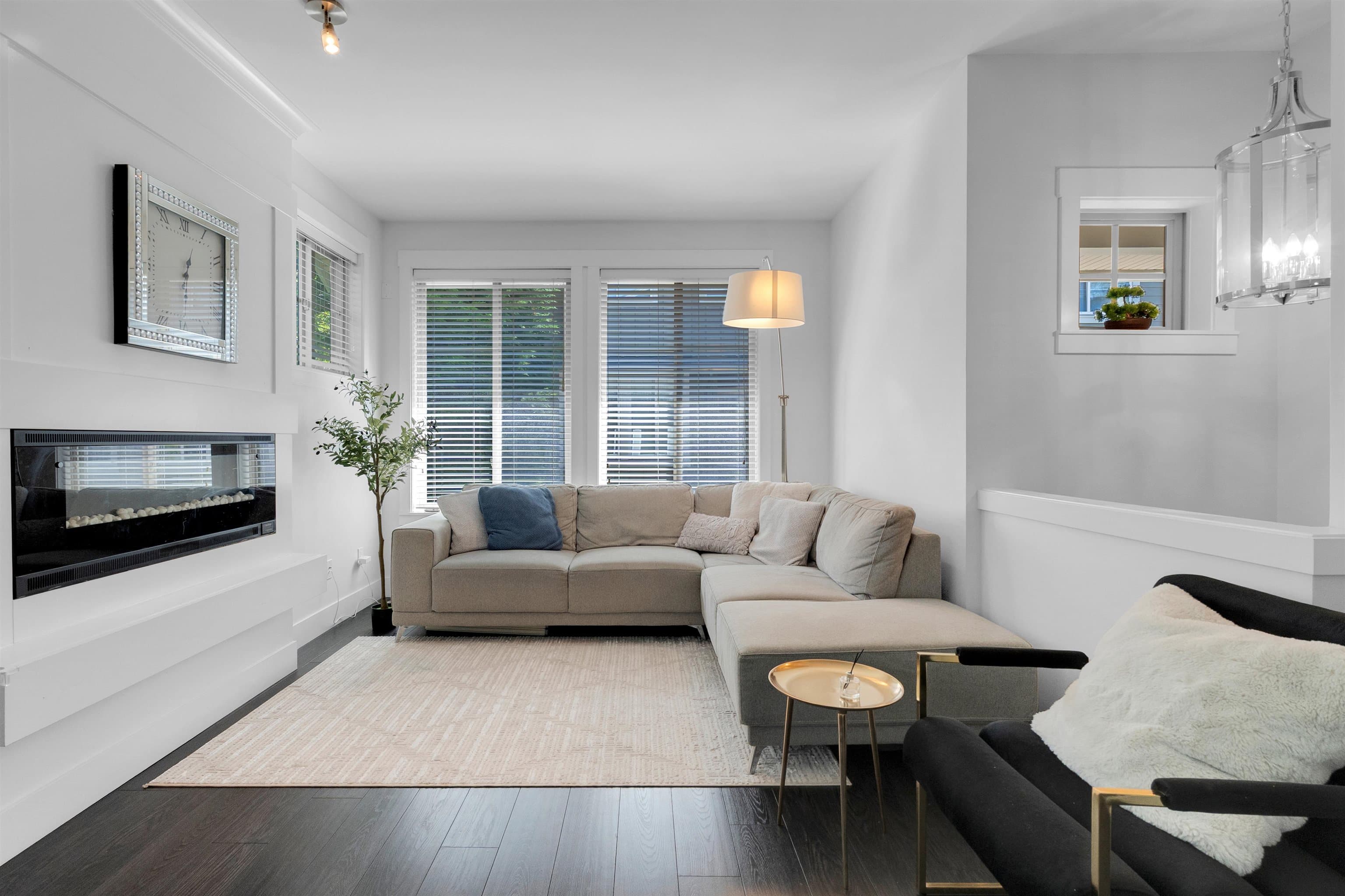8 - 3266 147 Street, Surrey, V4P 1Z8 — photo 2