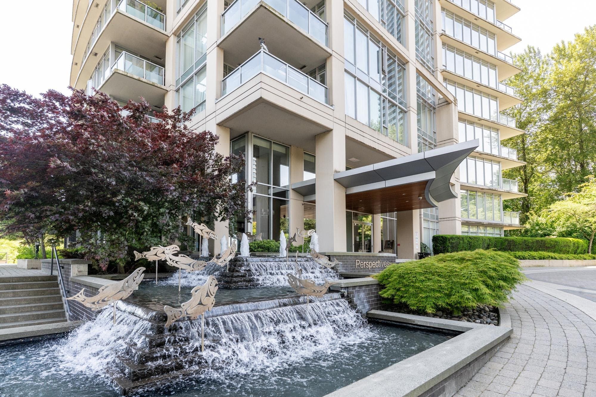 1001 - 2133 Douglas Road, Burnaby, V5C 0E9 — photo 2