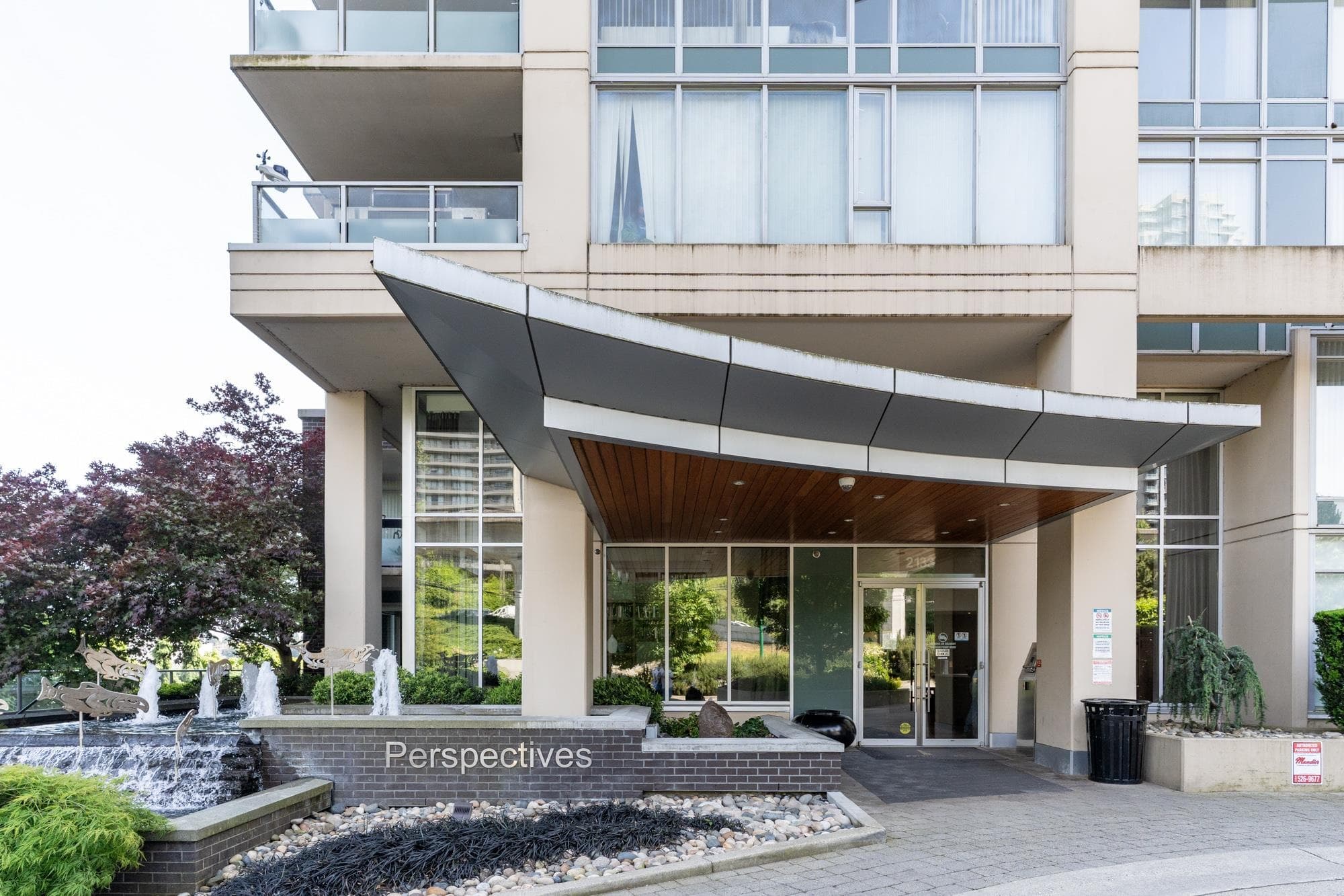 1001 - 2133 Douglas Road, Burnaby, V5C 0E9 — photo 3