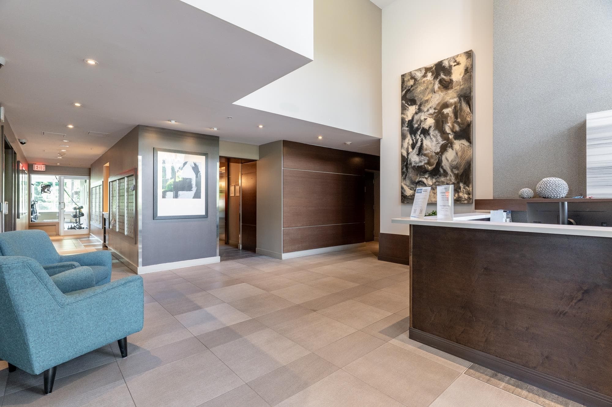 1001 - 2133 Douglas Road, Burnaby, V5C 0E9 — photo 4