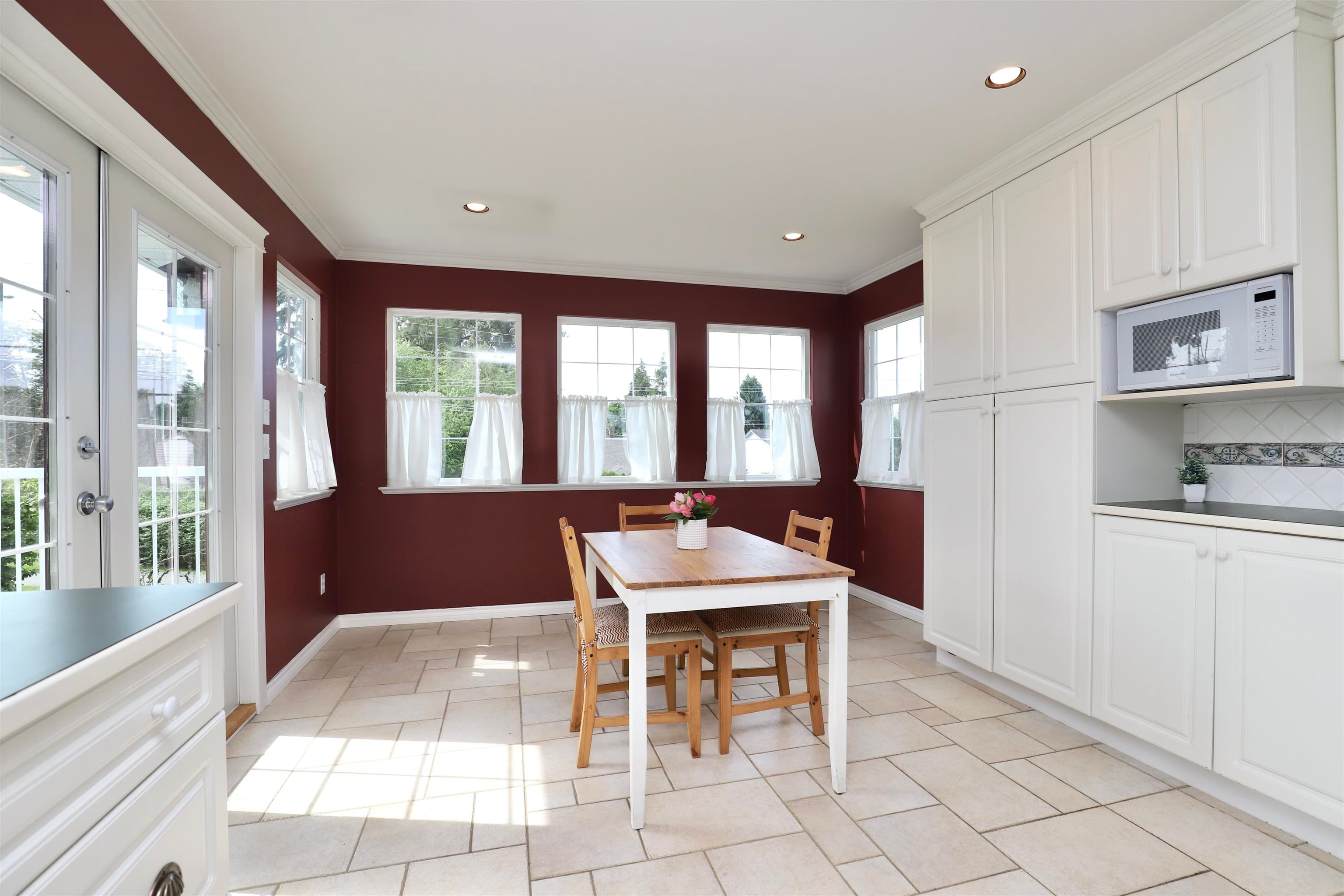 9556 214a Street, Langley, V1M 1T4 — photo 3