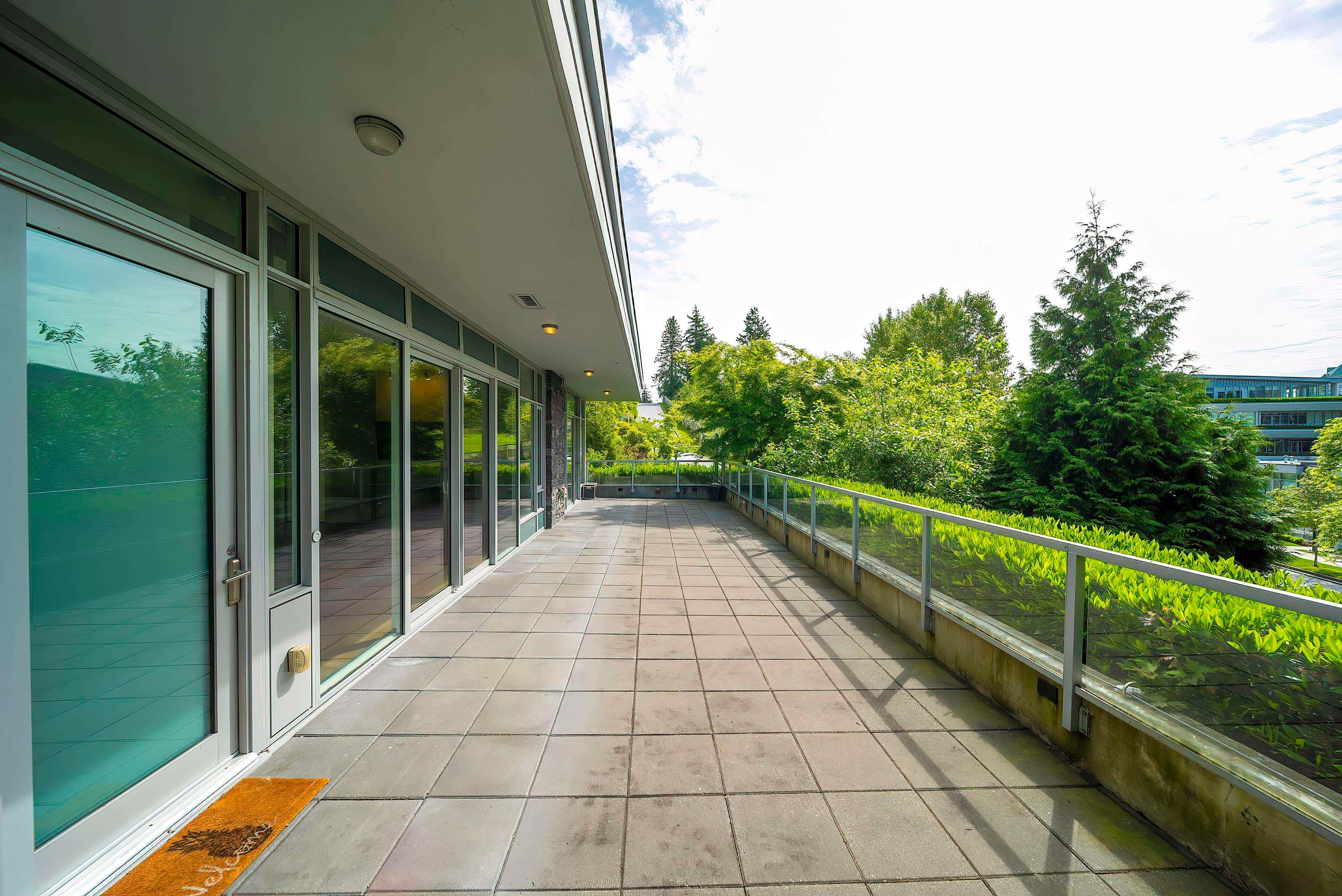 102 - 908 Keith Road, West Vancouver, V7T 1M3 — photo 3