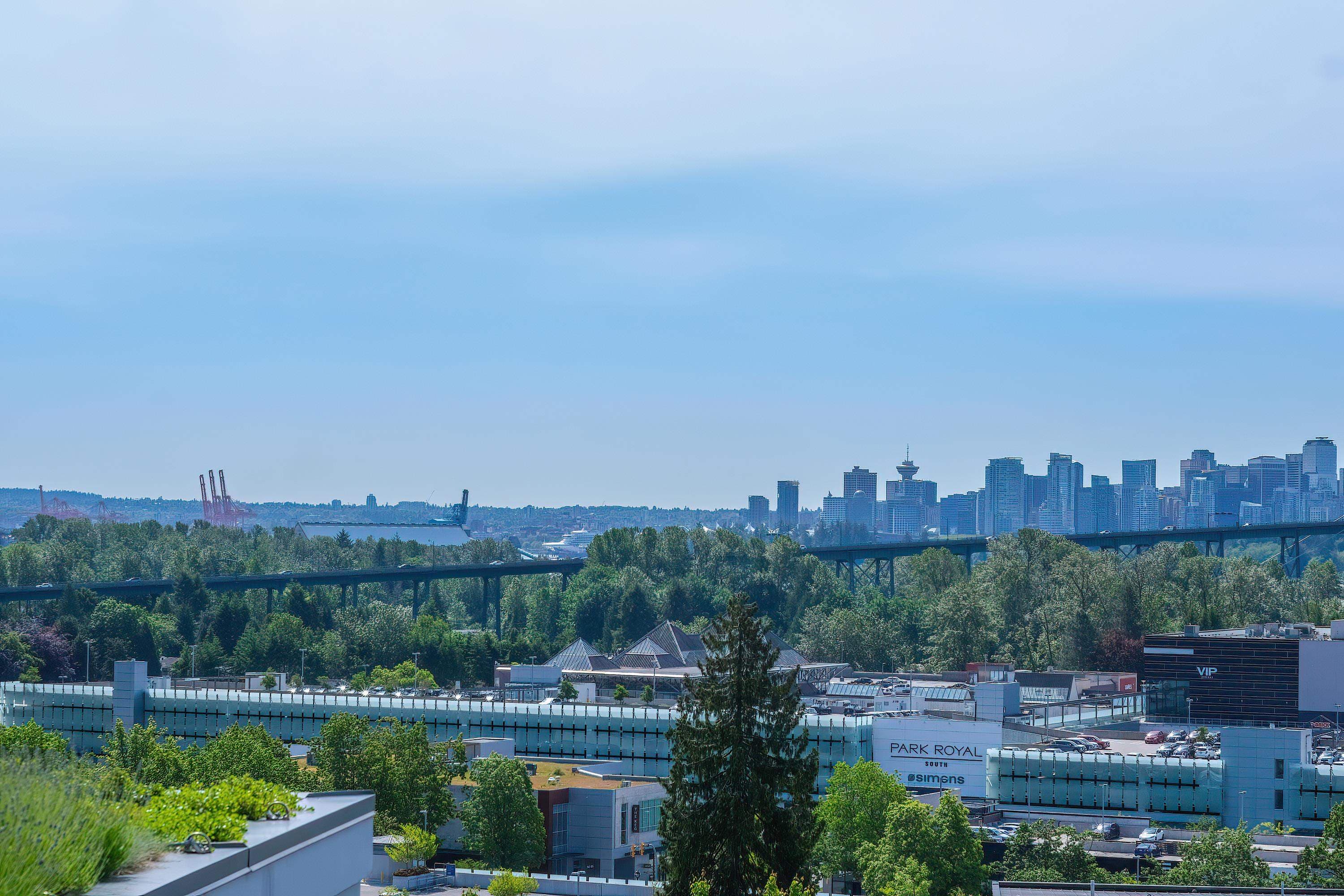 102 - 908 Keith Road, West Vancouver