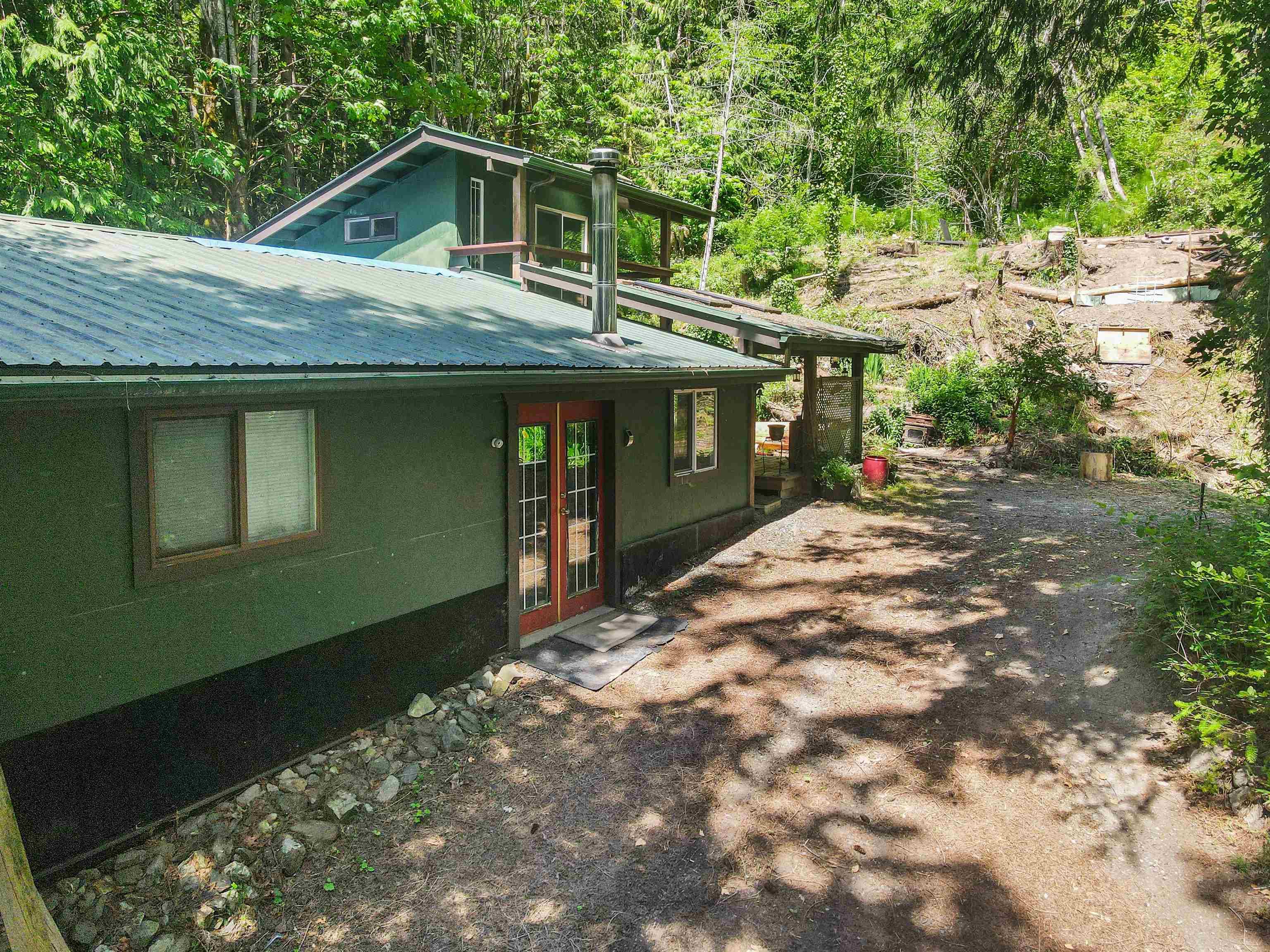 4139 Slesse Road, Chilliwack, V4Z 1B3 — photo 3