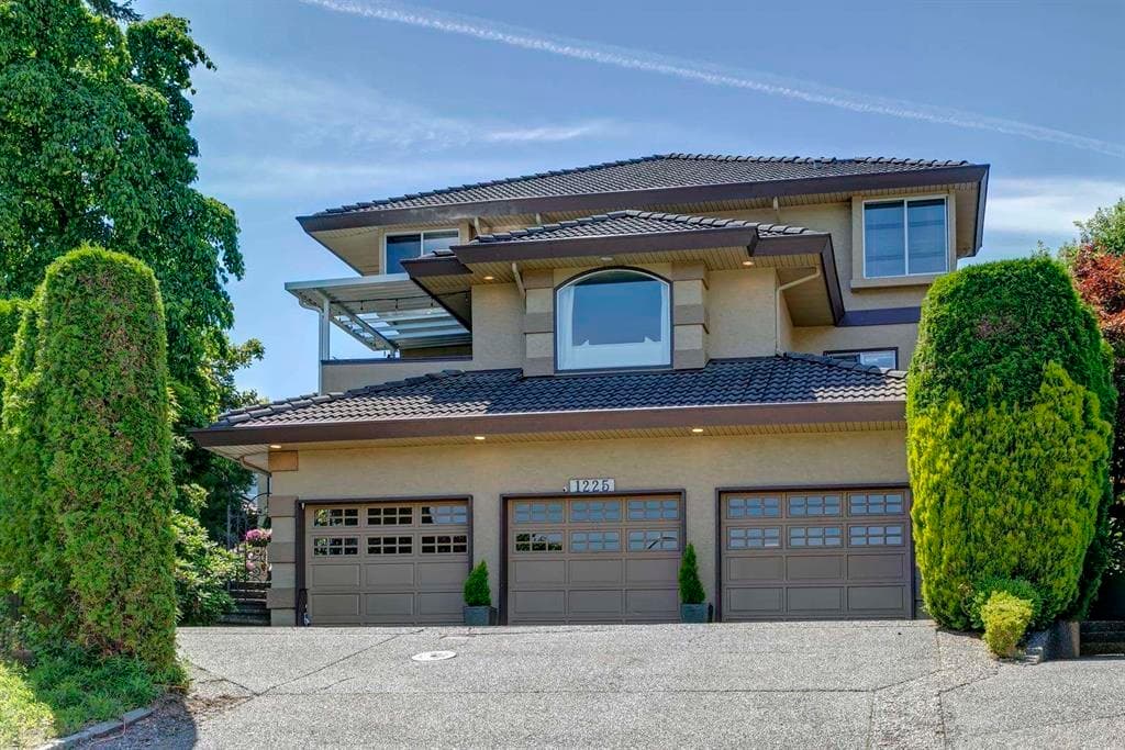 1225 Gateway Place, Port Coquitlam