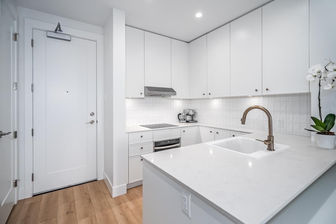 209 - 708 Edgar Avenue, Coquitlam, V3K 0H3 — photo 4