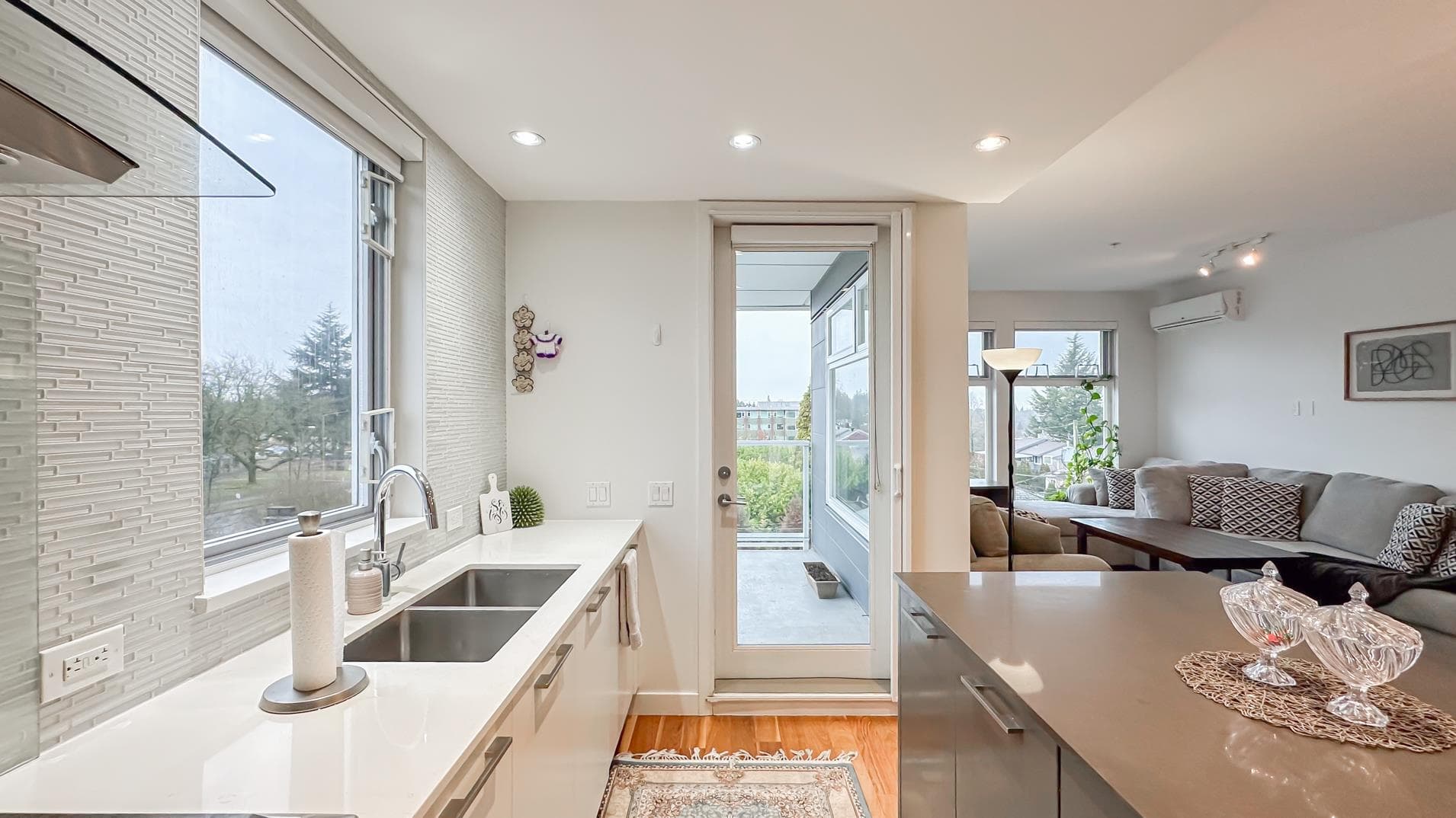 505 - 4867 Cambie Street, Vancouver, V5Z 0C5 — photo 4