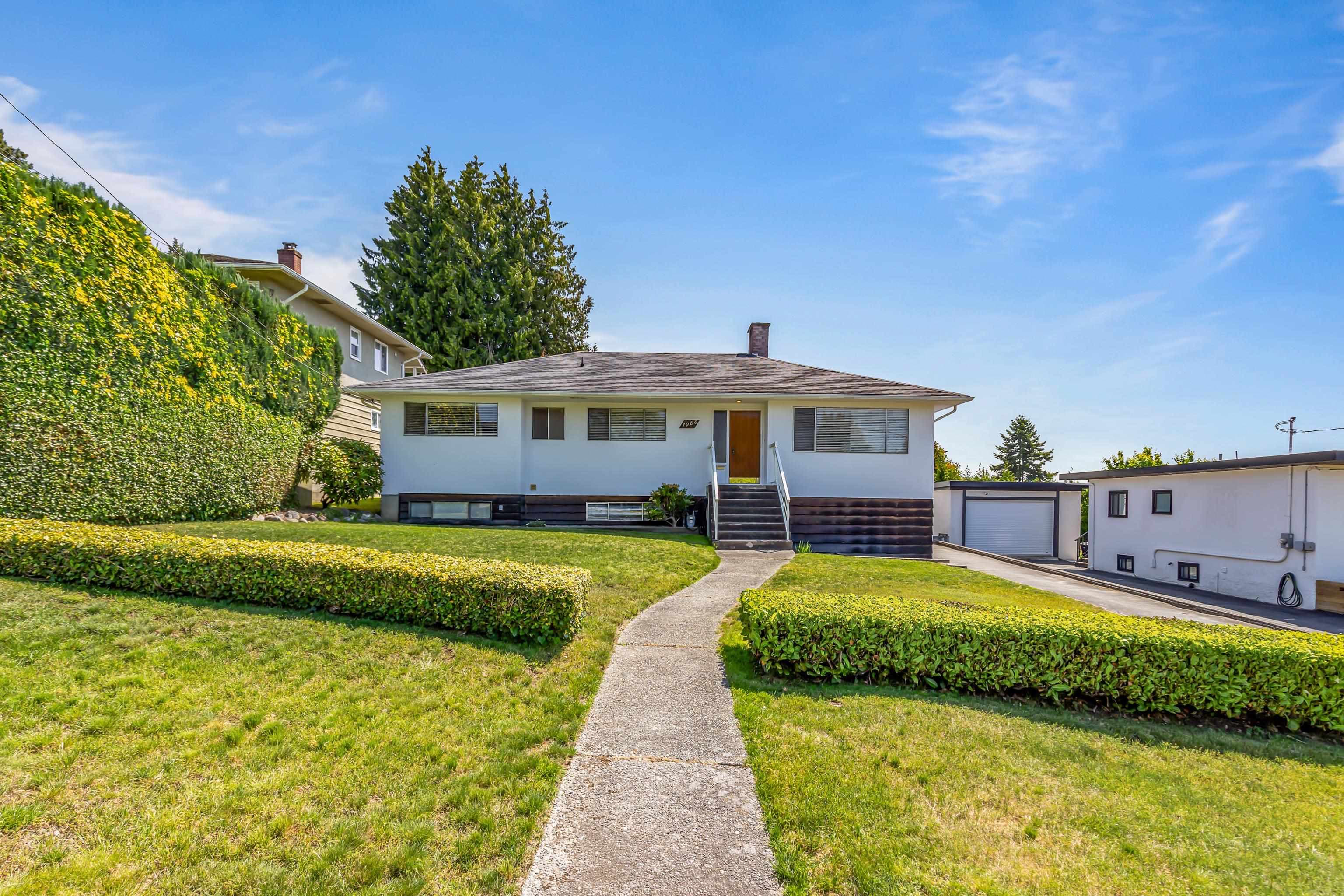 7988 Sussex Avenue, Burnaby, V5J 3W3 — photo 3
