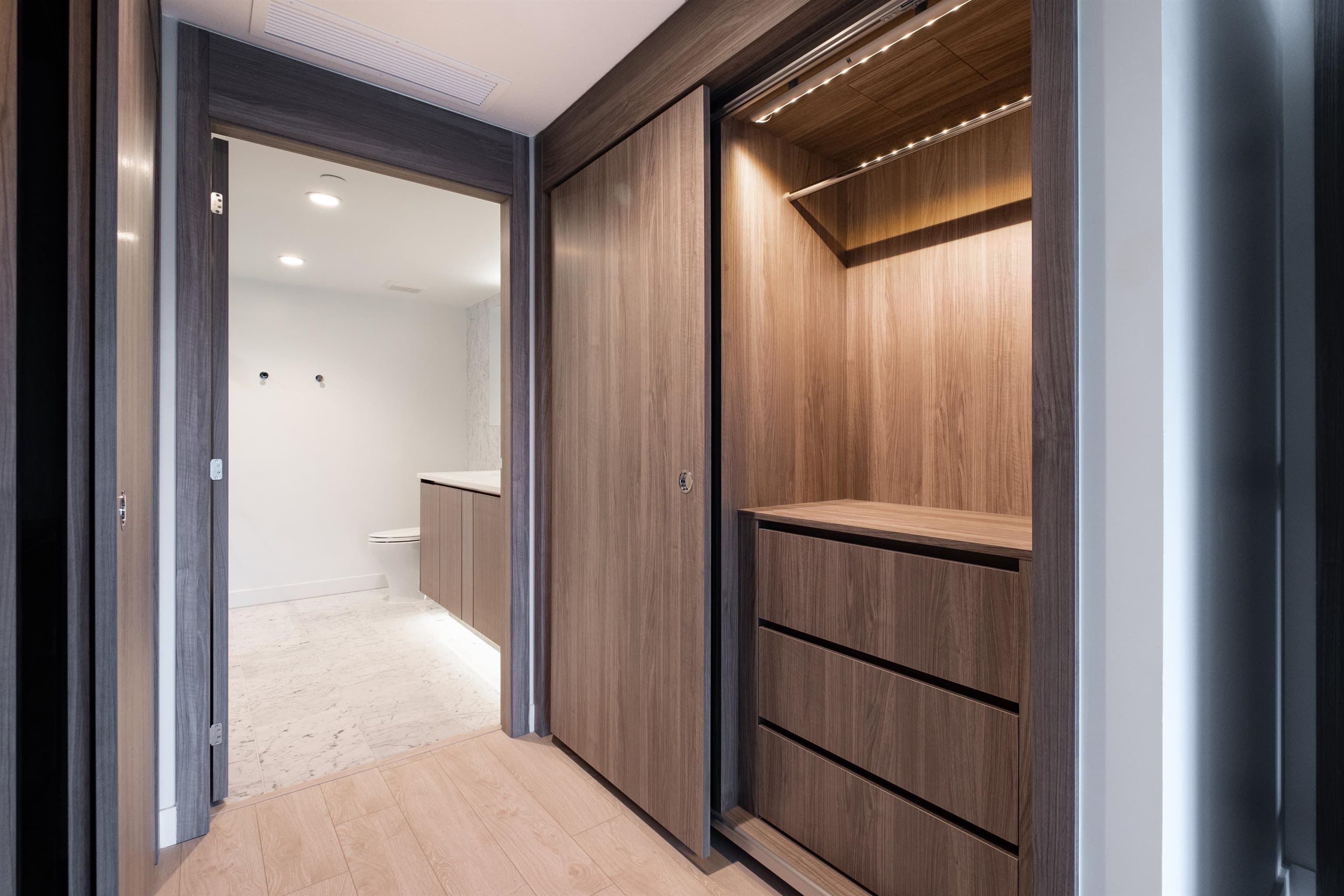 1013 - 1768 Cook Street, Vancouver, V5Y 0N3 — photo 3