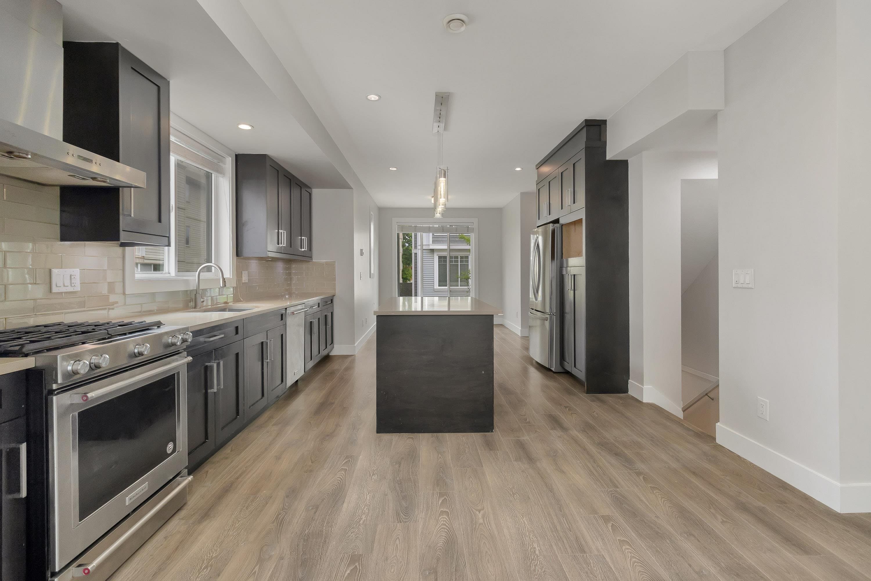 8 - 32043 Mt Waddington Avenue, Abbotsford, V2T 0H1 — photo 5