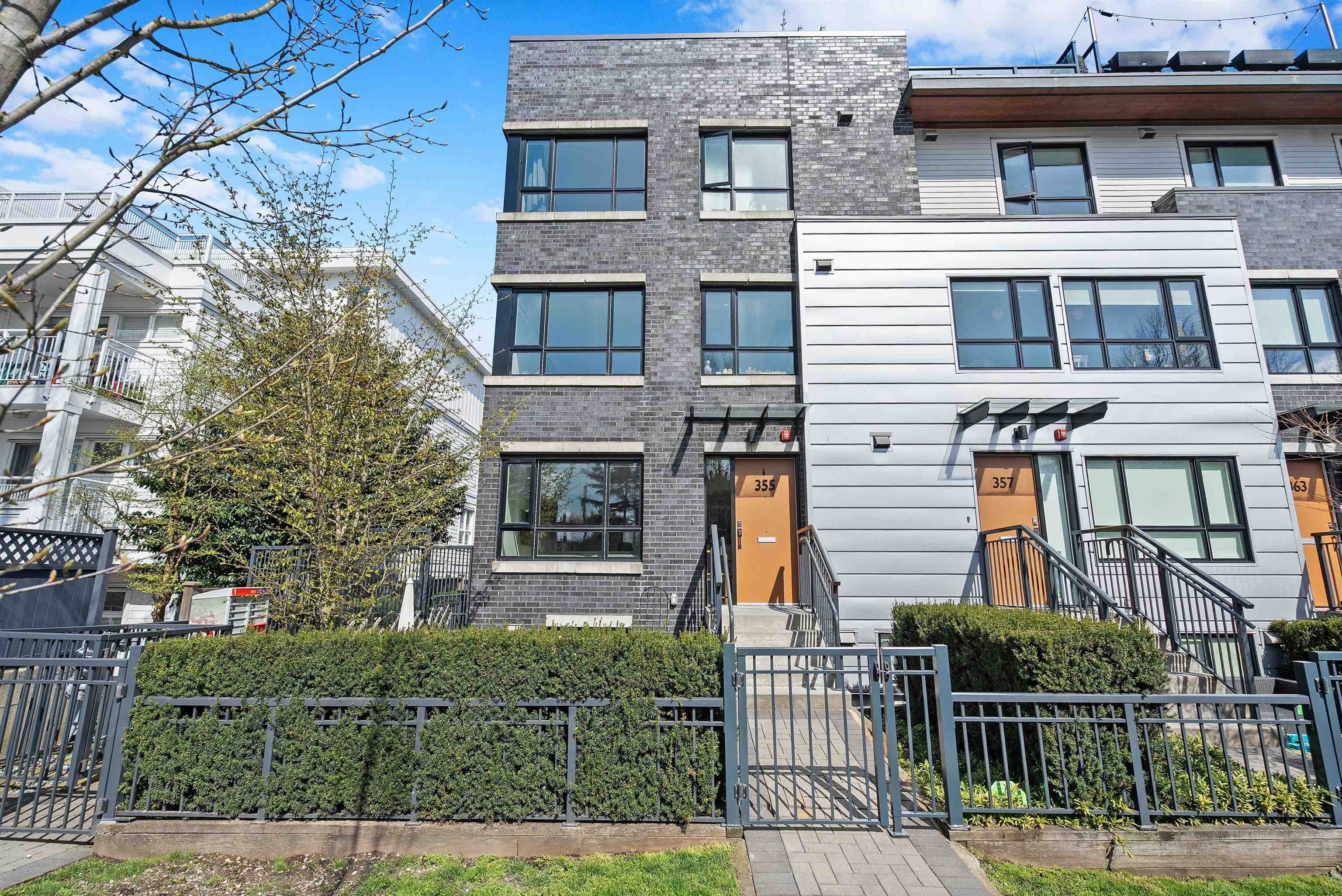 355 E 16th Avenue, Vancouver