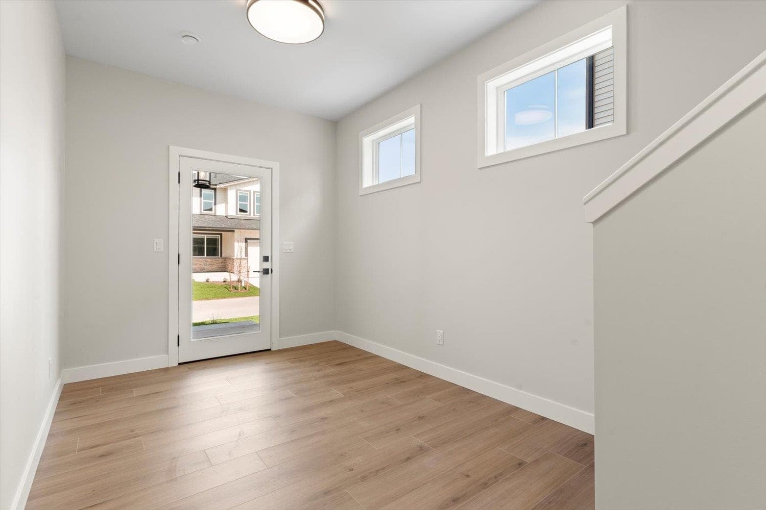 7 - 46058 Bonny Avenue, Chilliwack, V2P 3H6 — photo 5