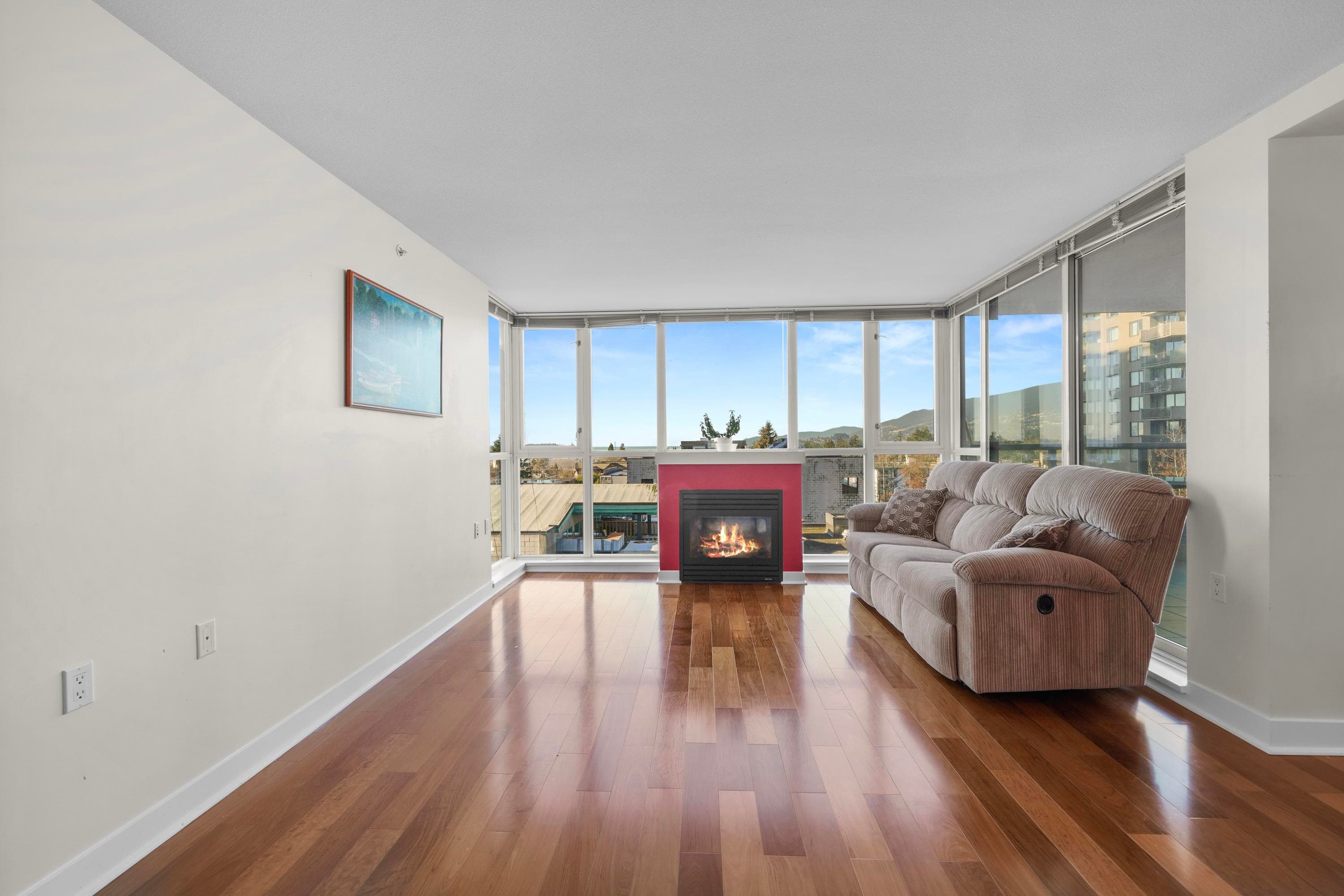 403 - 121 W 16th Street, North Vancouver, V7M 3P4 — photo 5