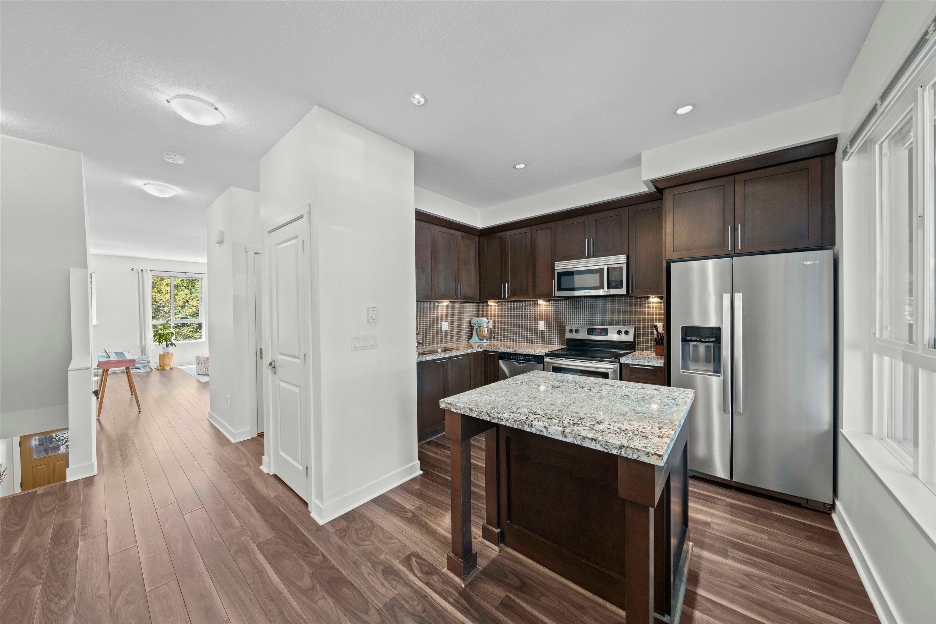 108 - 1480 Southview Street, Coquitlam, V3E 0G5 — photo 4