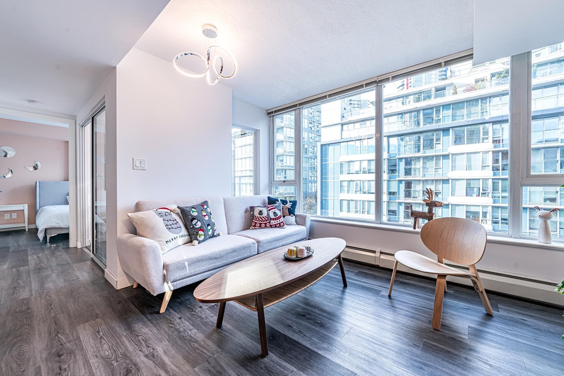607 - 618 Abbott Street, Vancouver, V6B 0C1 — photo 4