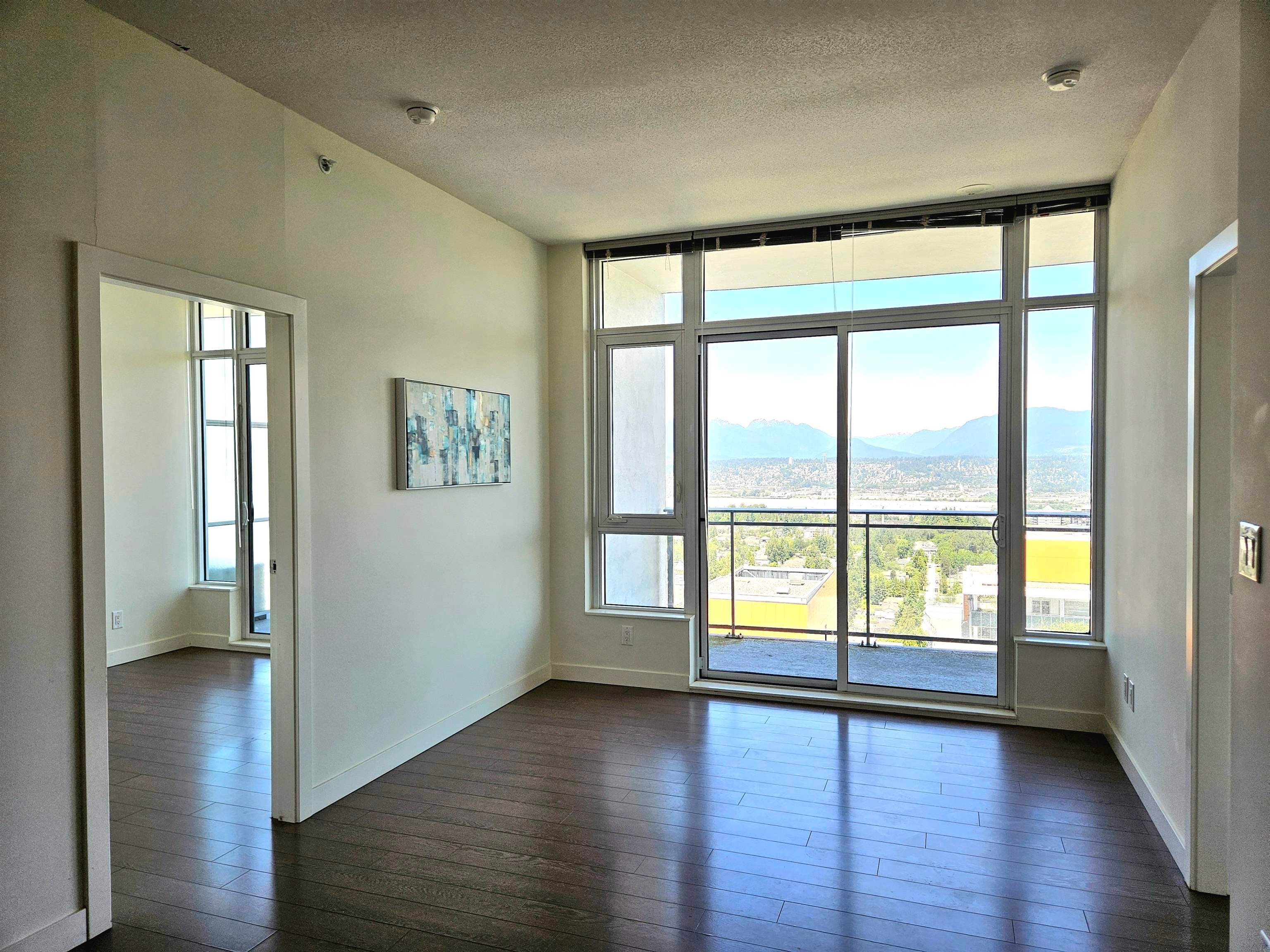 3201 - 13308 Central Avenue, Surrey, V3T 3Z1 — photo 5