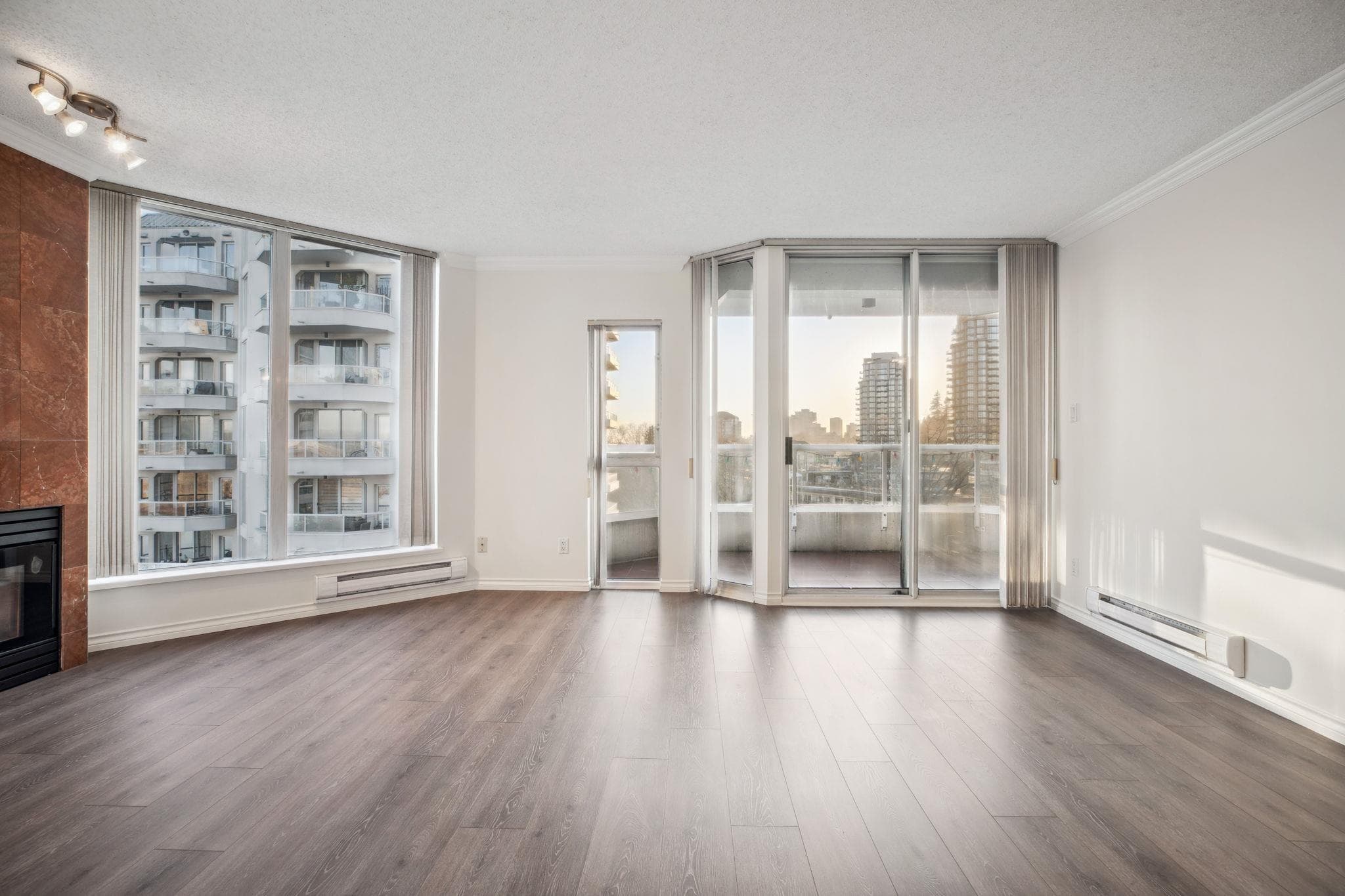 1506 - 71 Jamieson Court, New Westminster, V3L 5R4 — photo 5