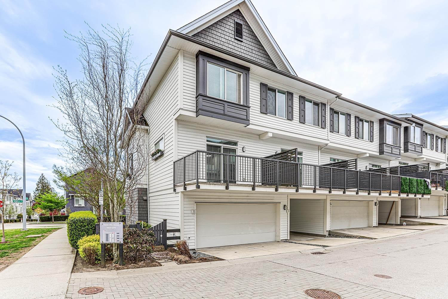 32 - 13636 81a Avenue, Surrey, V3W 1H9 — photo 3