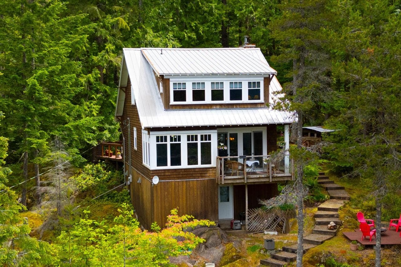 1029 Center Bay Road, Gambier Island, V0N 1V0 — photo 3