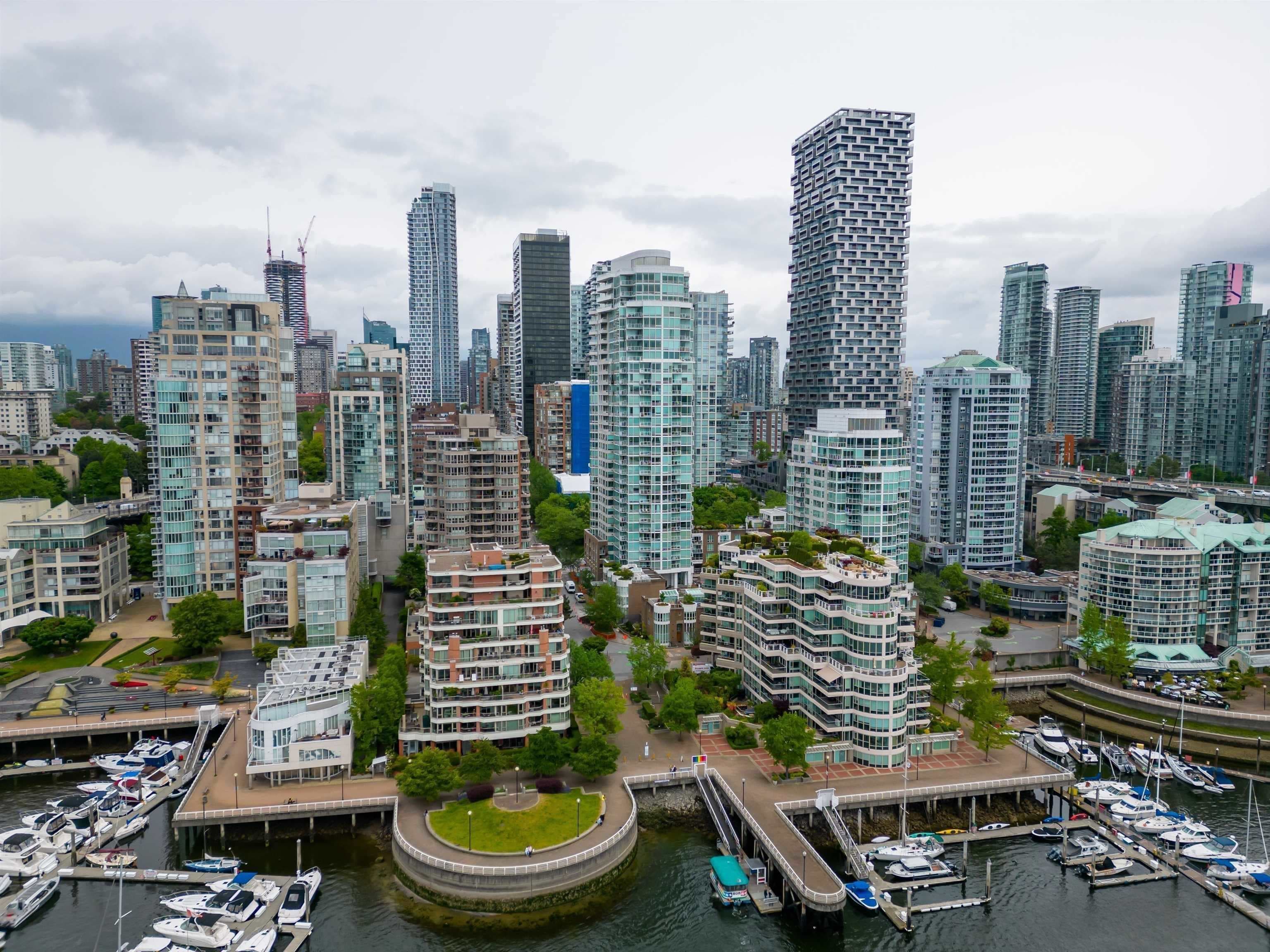 603 - 1600 Hornby Street, Vancouver, V6Z 2S4 — photo 1