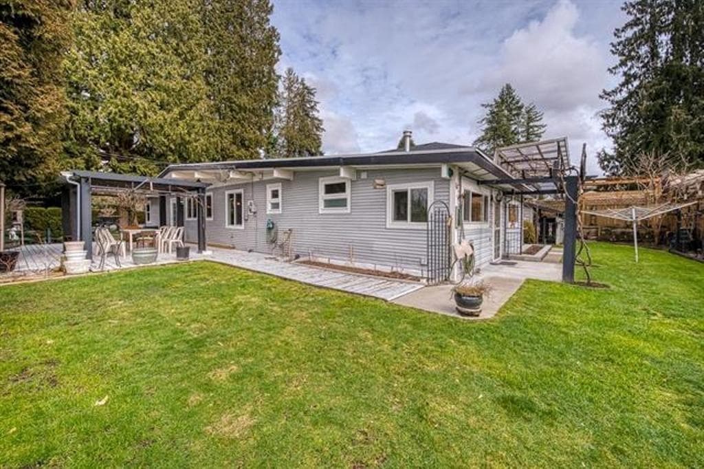 20712 River Road, Maple Ridge