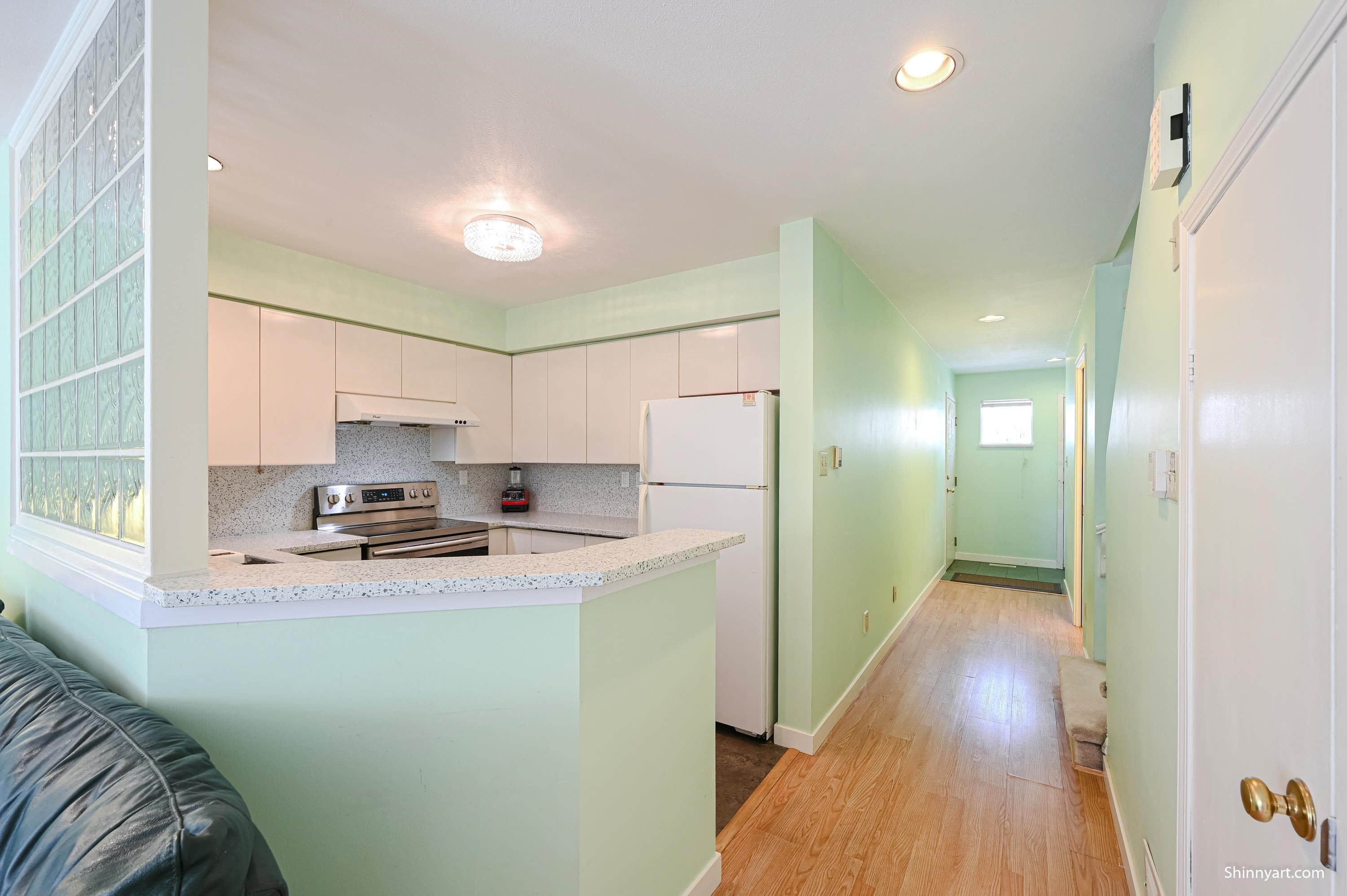 11 - 6391 Cooney Road, Richmond, V6Y 2J5 — photo 5