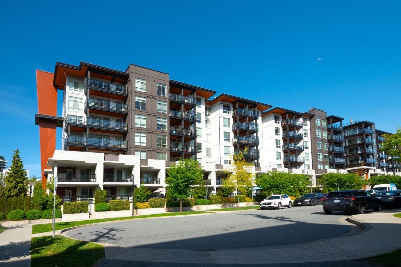 TH13 - 108 E 8th Street, North Vancouver, V7L 0H1 — photo 2
