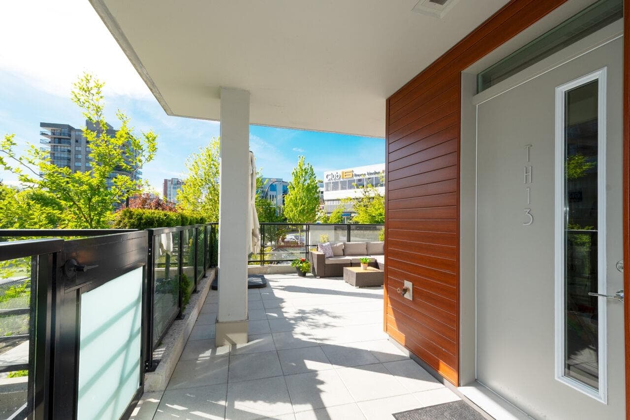 TH13 - 108 E 8th Street, North Vancouver, V7L 0H1 — photo 4
