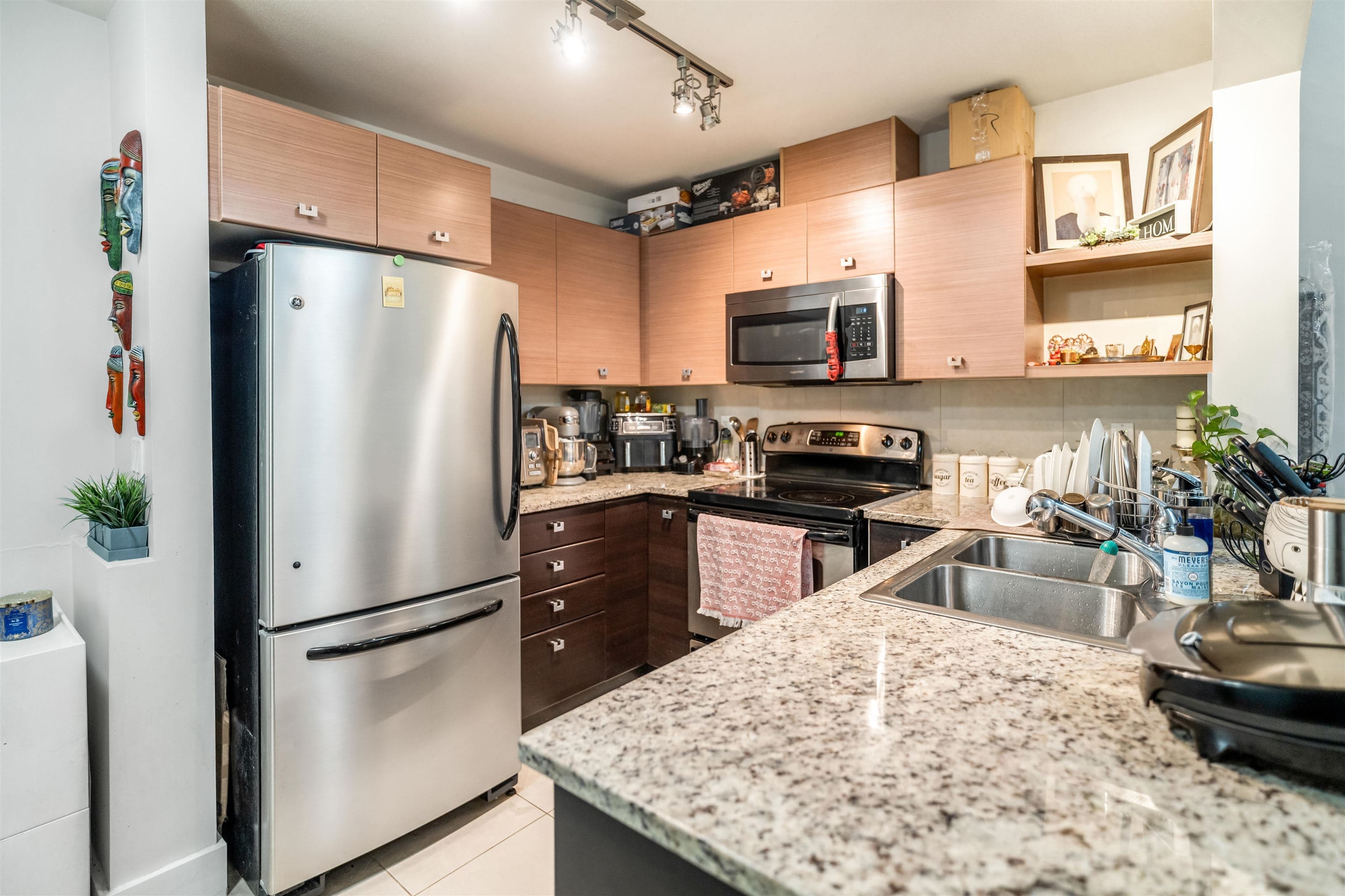 216 - 6688 120 Street, Surrey, V3W 1T8 — photo 4