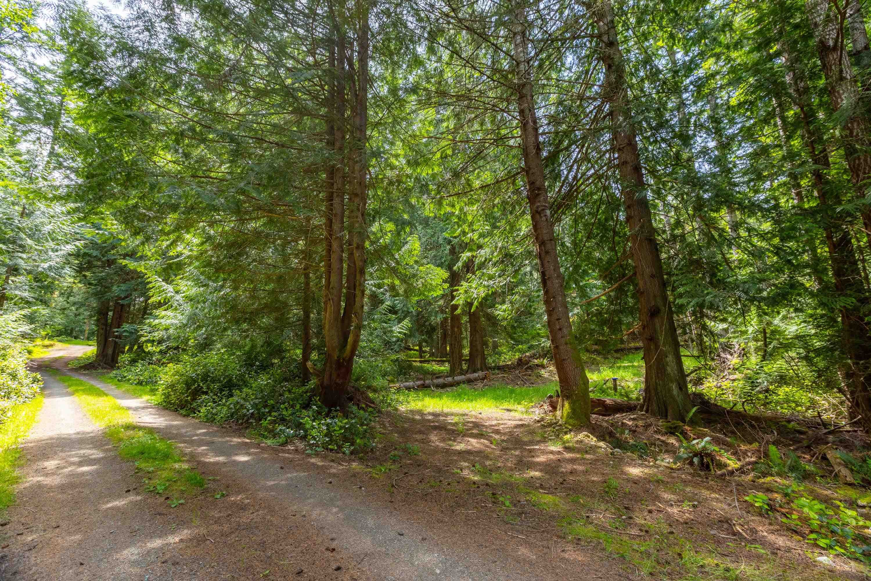 320 Orca View Lane, Galiano Island, V0N 1P0 — photo 2