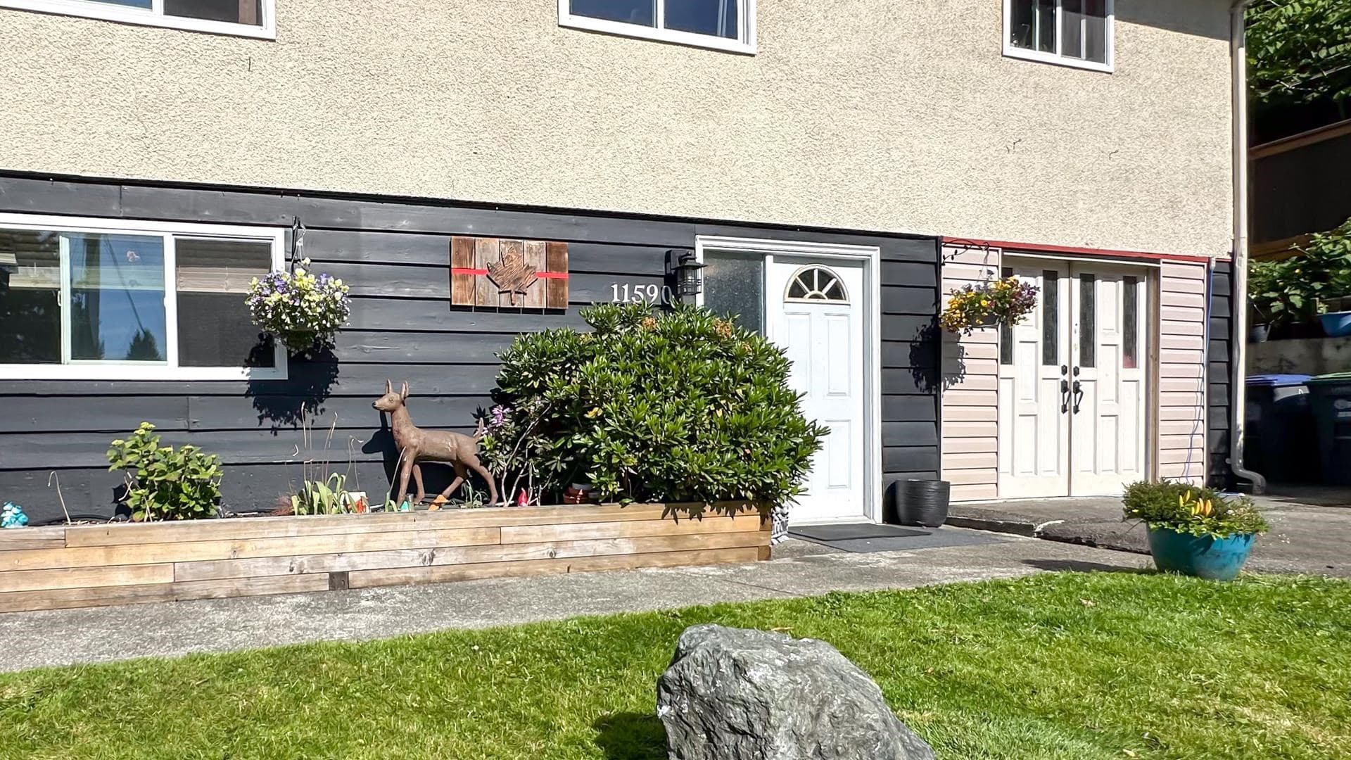 11590 140a Street, Surrey, V3R 3J3 — photo 2