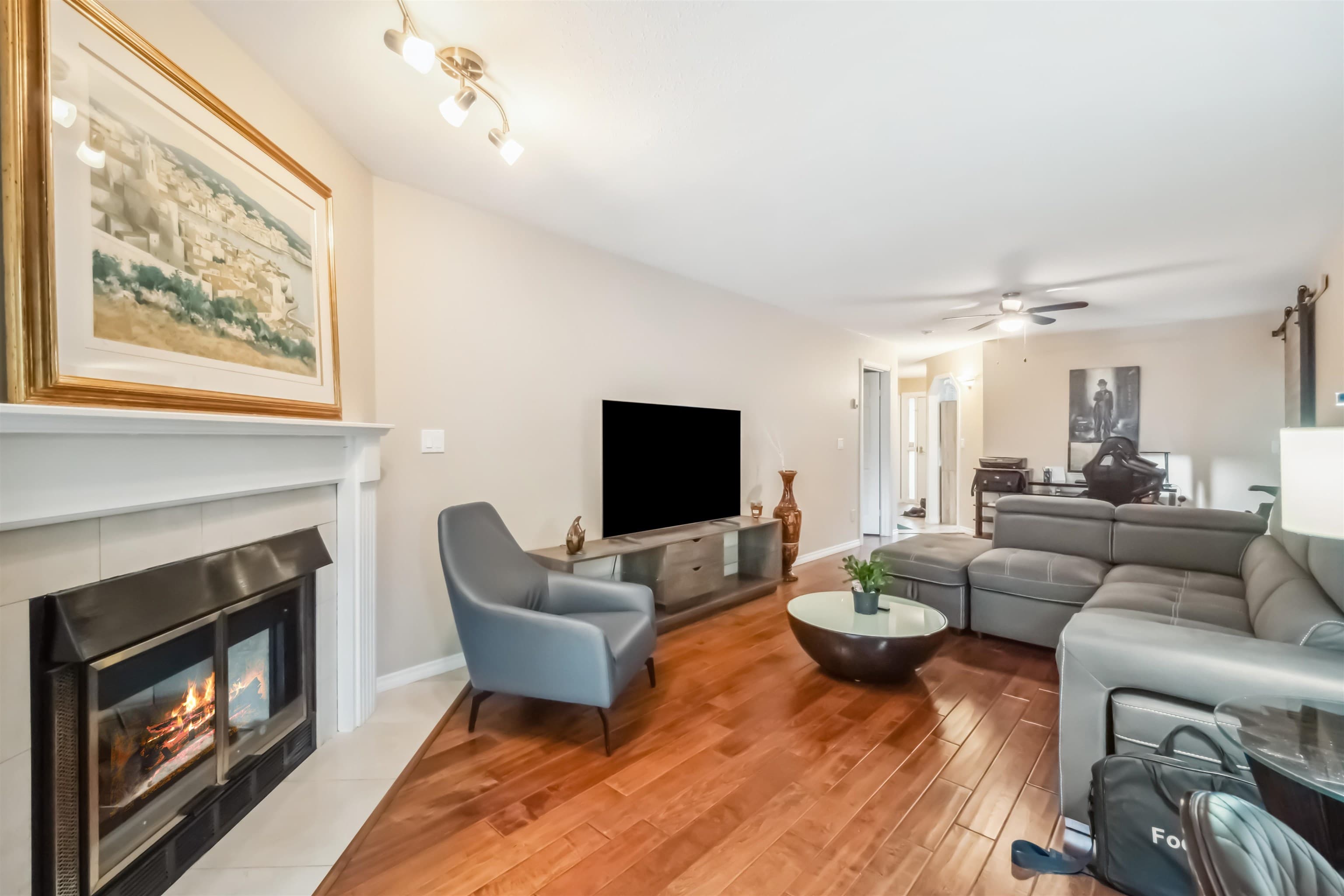 113 - 15153 98th Avenue, Surrey