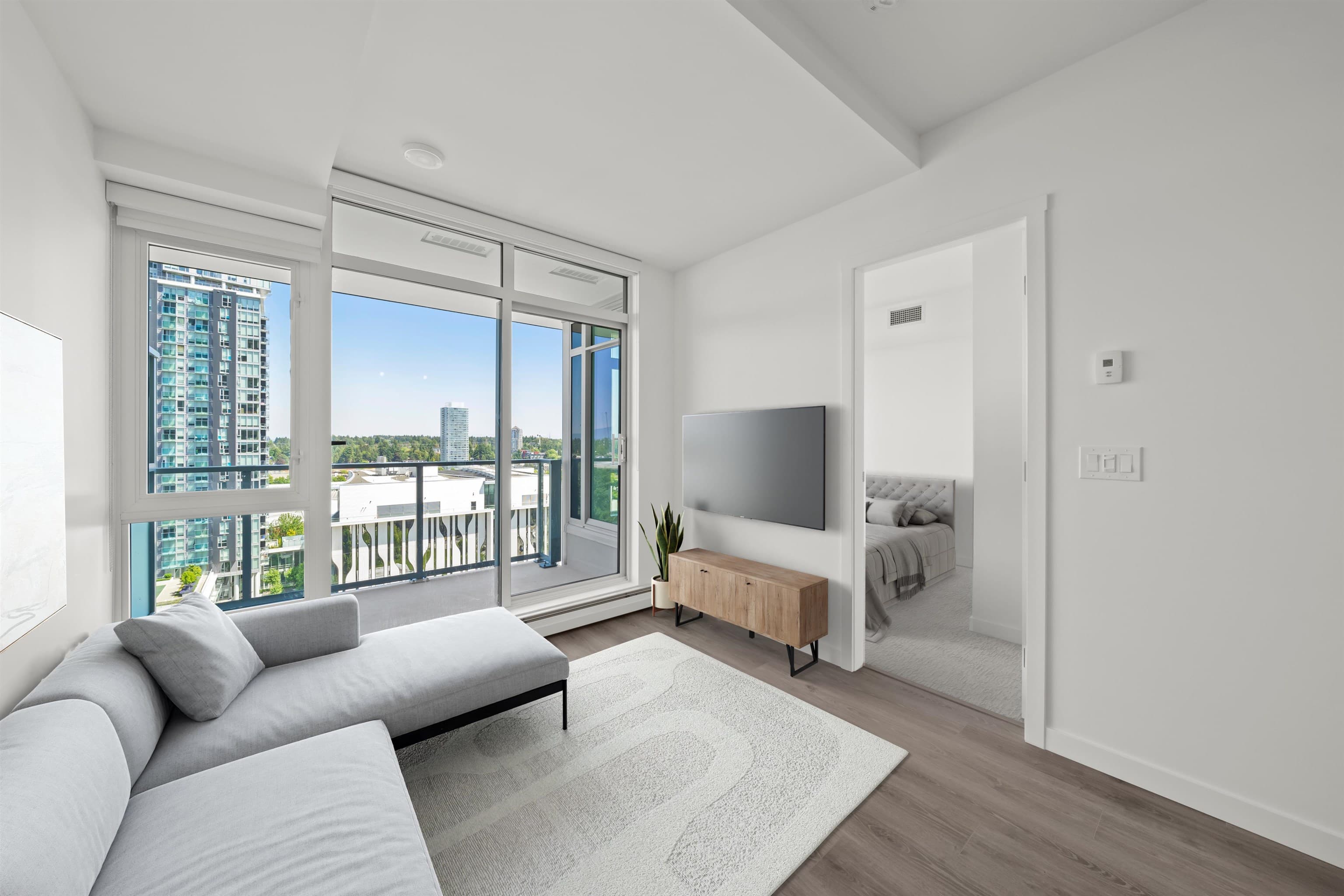 1211 - 13350 Central Avenue, Surrey, V3T 0S1 — photo 3
